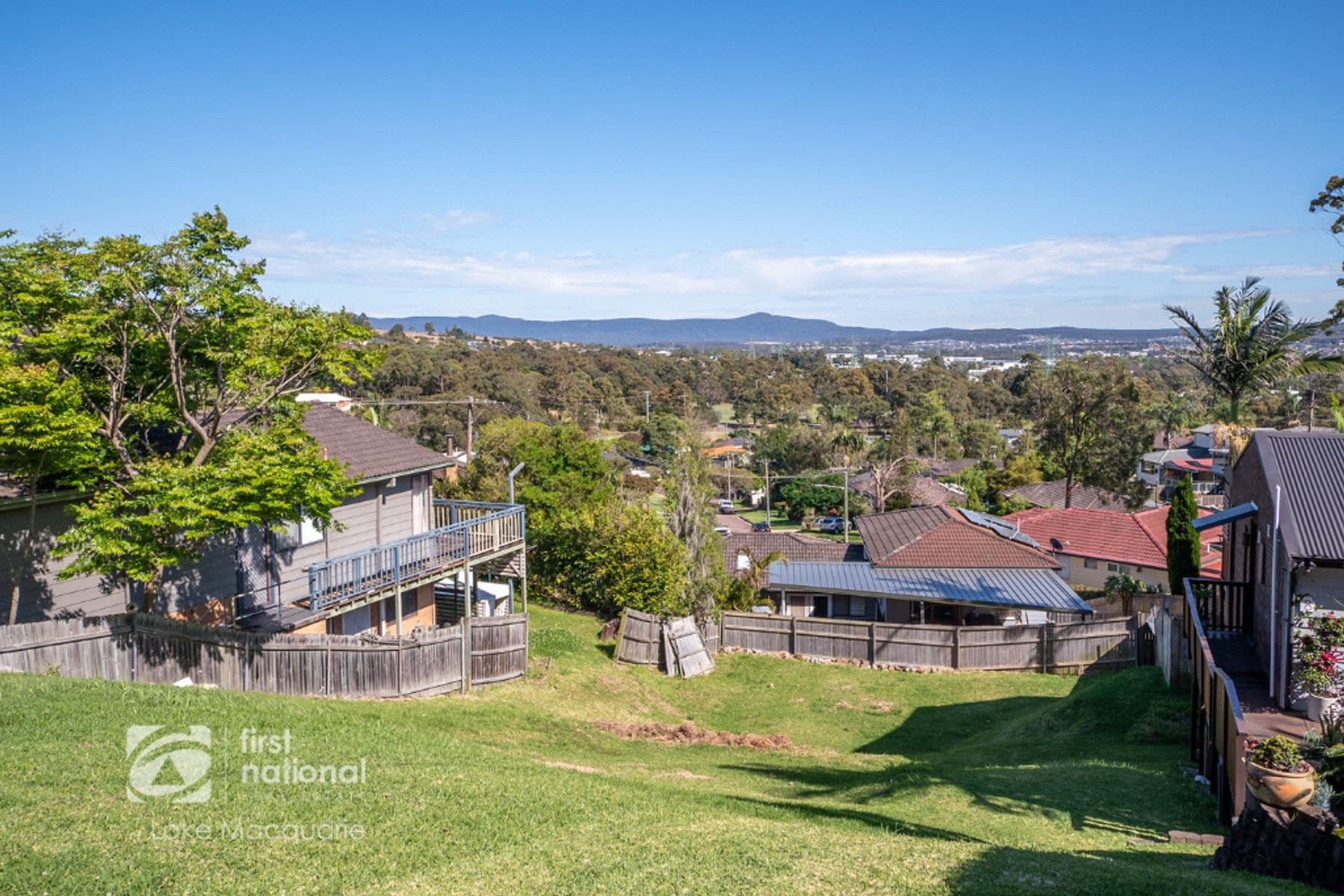 10 Amsdale Avenue, Macquarie Hills NSW 2285, Macquarie Hills - Image 1