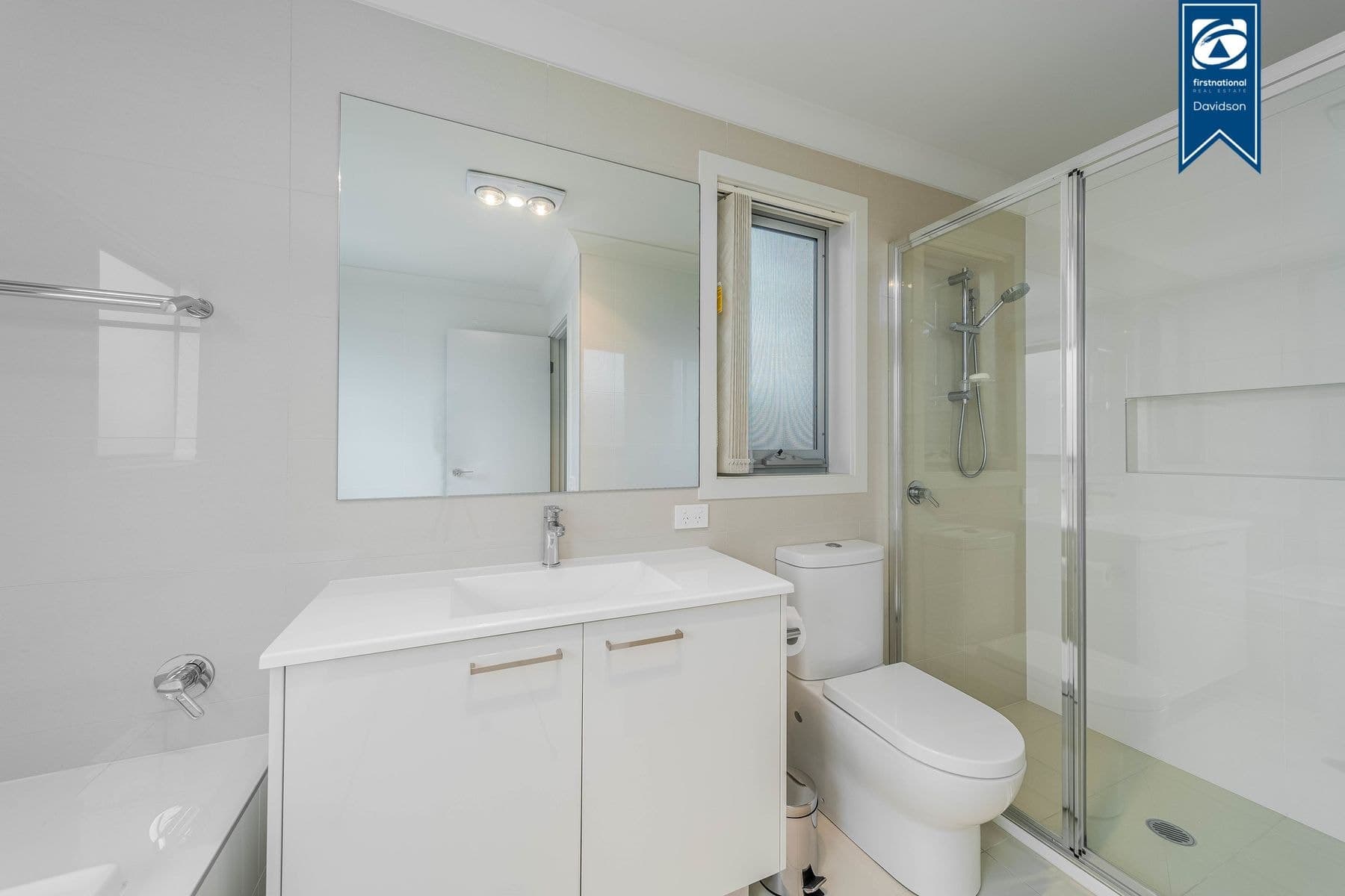 33 Greenview Drive, Moorebank NSW 2170, Moorebank - Thumbnail 8