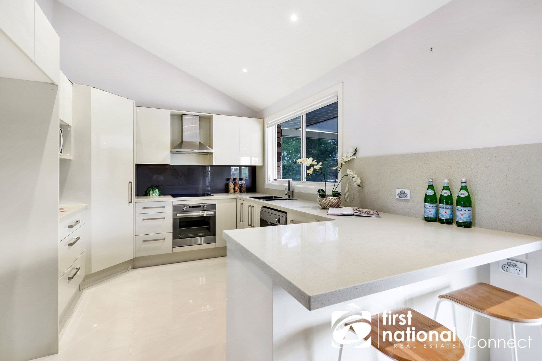 33 Mcgrath Road, McGraths Hill NSW 2756, McGraths Hill - Thumbnail 4