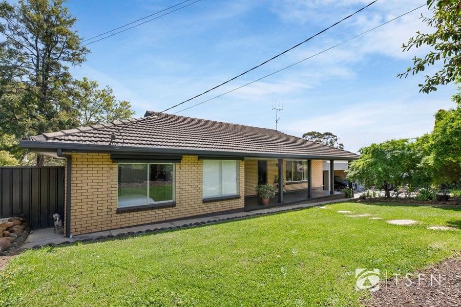 18 Shelley Street, Spring Gully VIC 3550, Spring Gully - Image 1