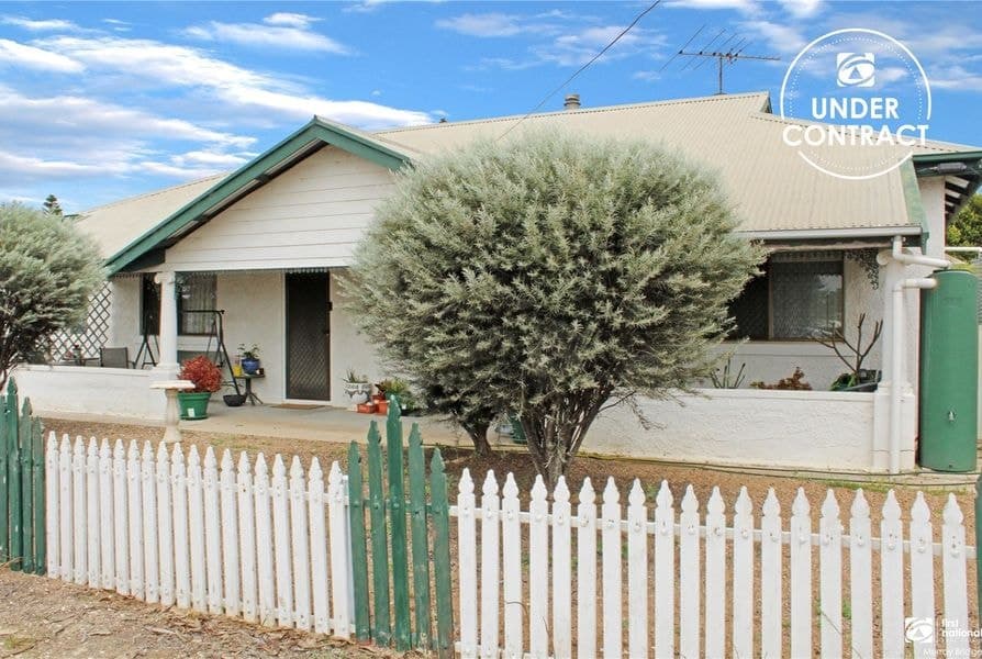 223 Railway Terrace, Tailem Bend SA 5260, Tailem Bend - Image 1