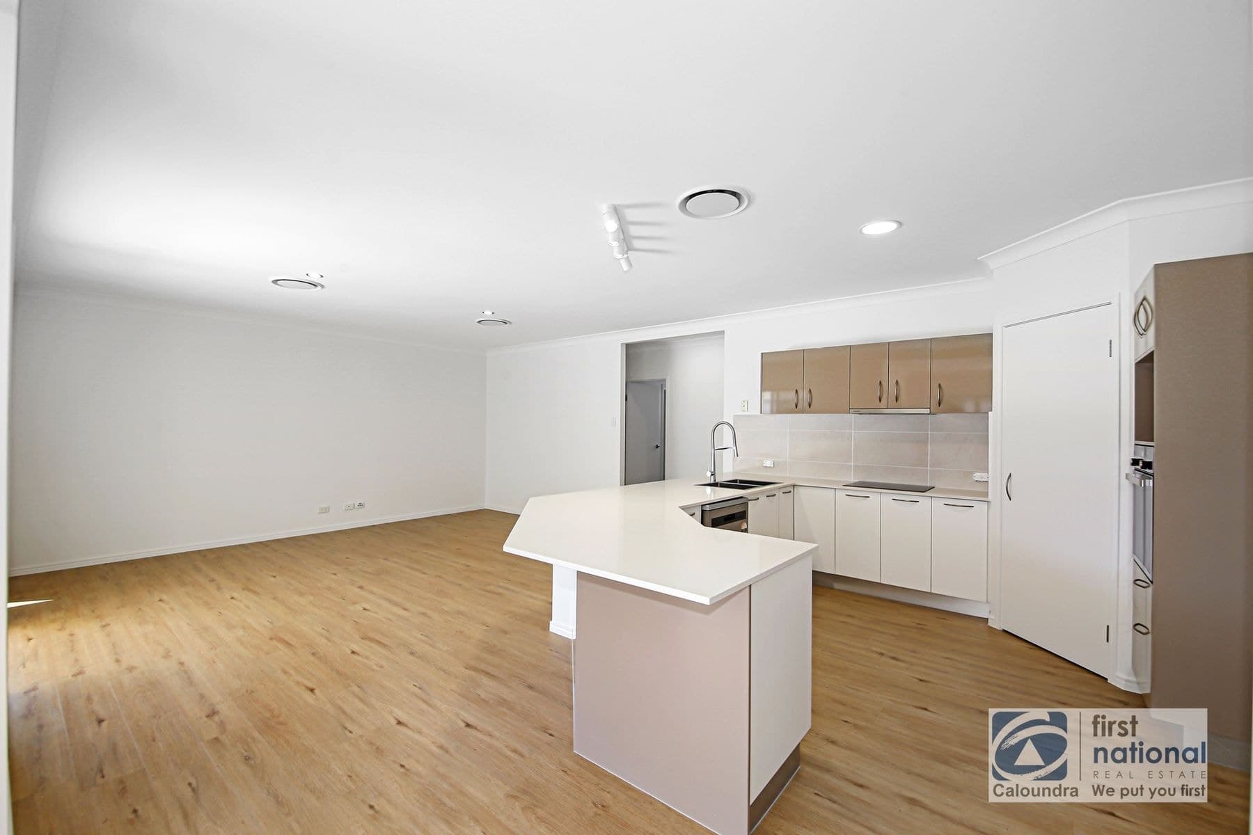 14 Schooner Ct, Wurtulla QLD 4575, Wurtulla - Thumbnail 4