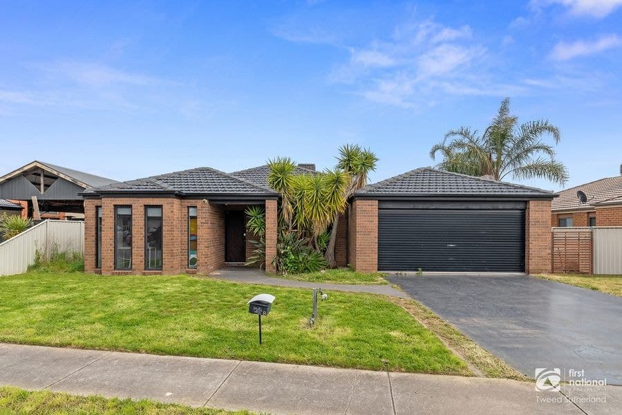8 Lorikeet Avenue, Epsom VIC 3551, Epsom - Image 1