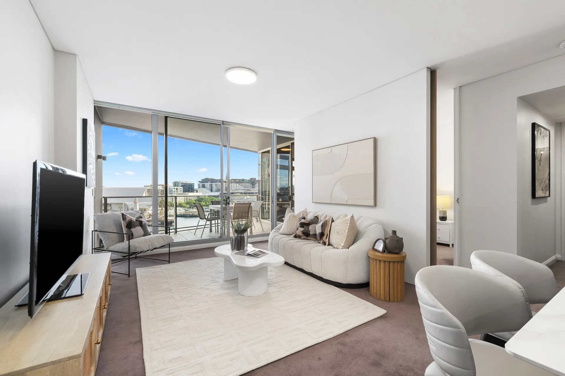 902/23 Shelley  Street, Sydney, NSW, Sydney - Thumbnail 3