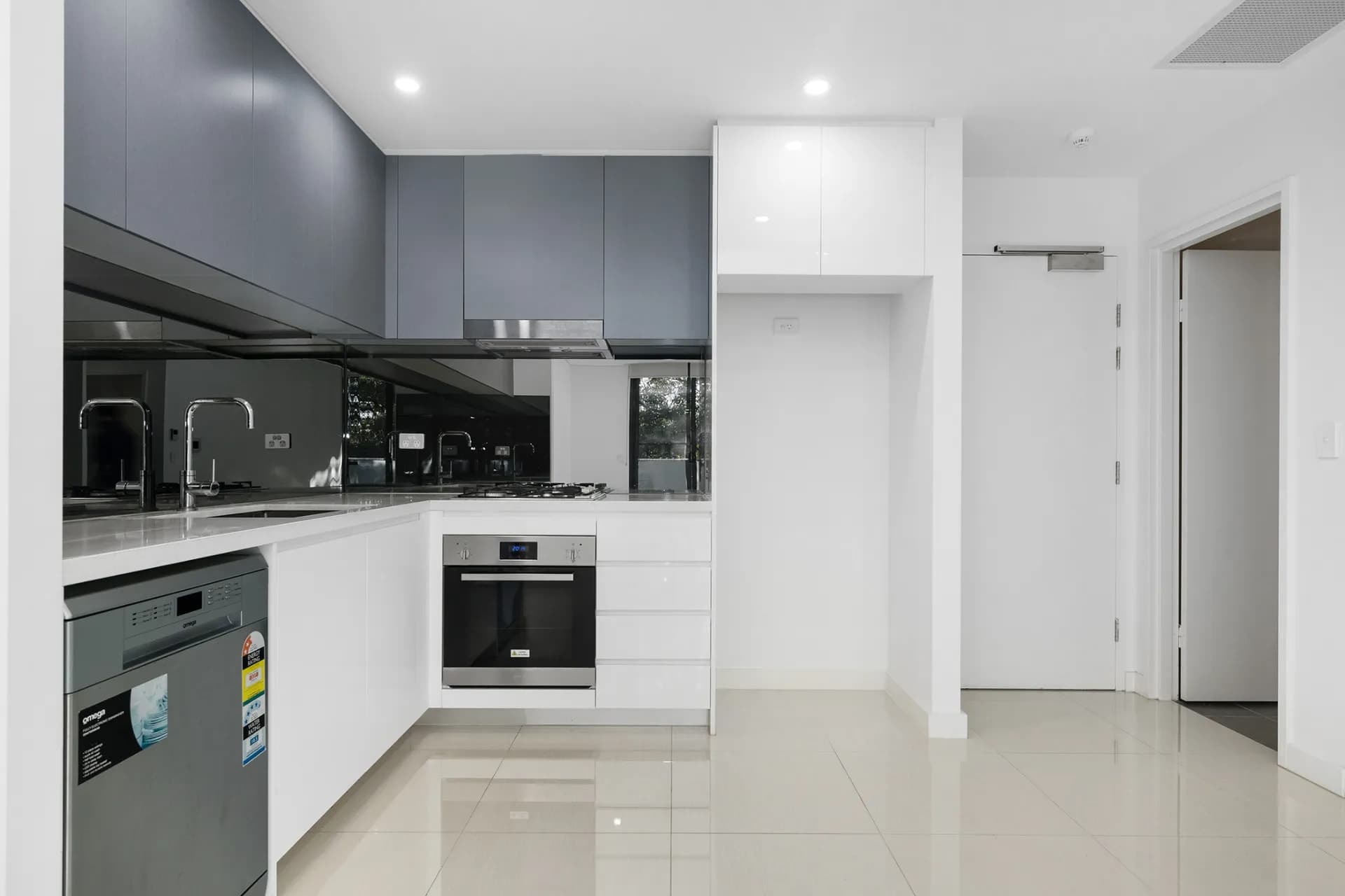 5502/1A Morton Street, Parramatta, NSW, Parramatta - Thumbnail 3