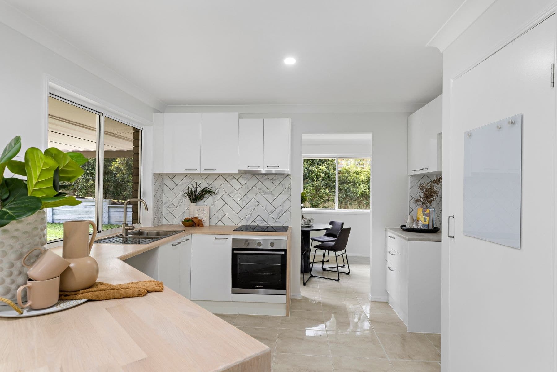 9 Bittern Street, Birkdale QLD 4159, Birkdale - Thumbnail 3