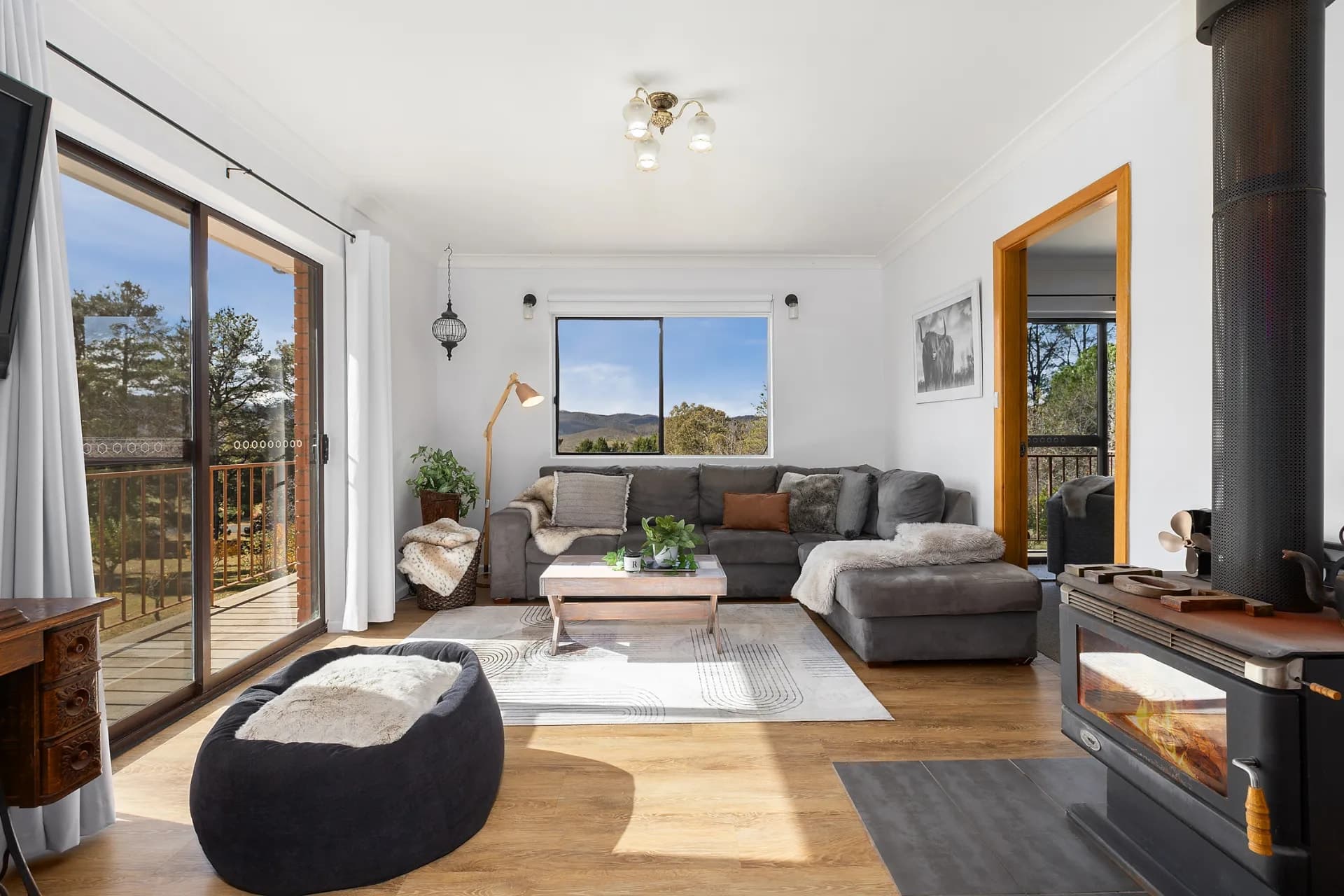 66 Pine Grove, Jindabyne, NSW, Jindabyne - Thumbnail 7