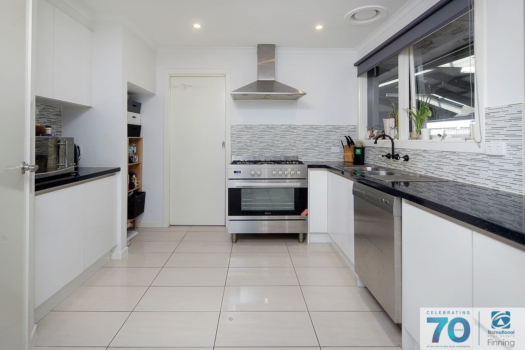 33 Holbourne Drive, Junction Village VIC 3977, Junction Village - Thumbnail 3