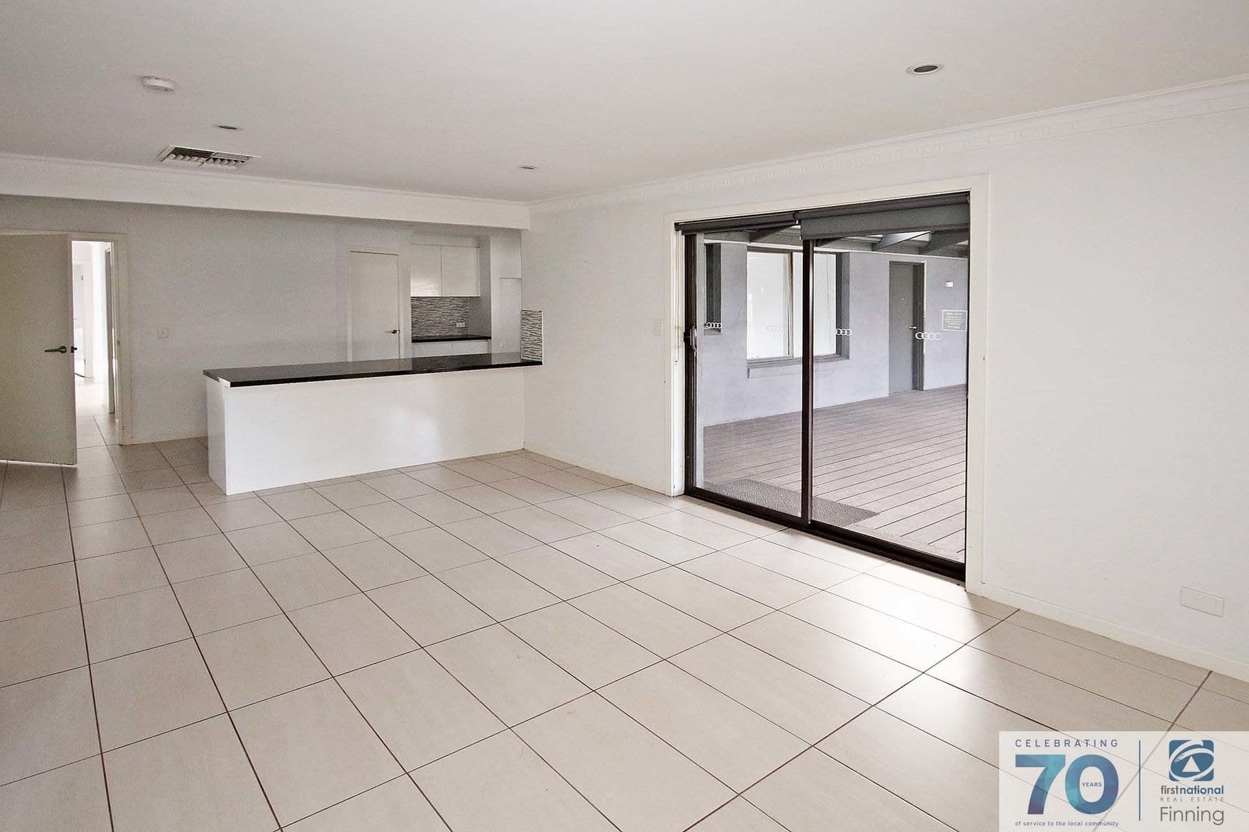 33 Holbourne Drive, Junction Village VIC 3977, Junction Village - Thumbnail 7
