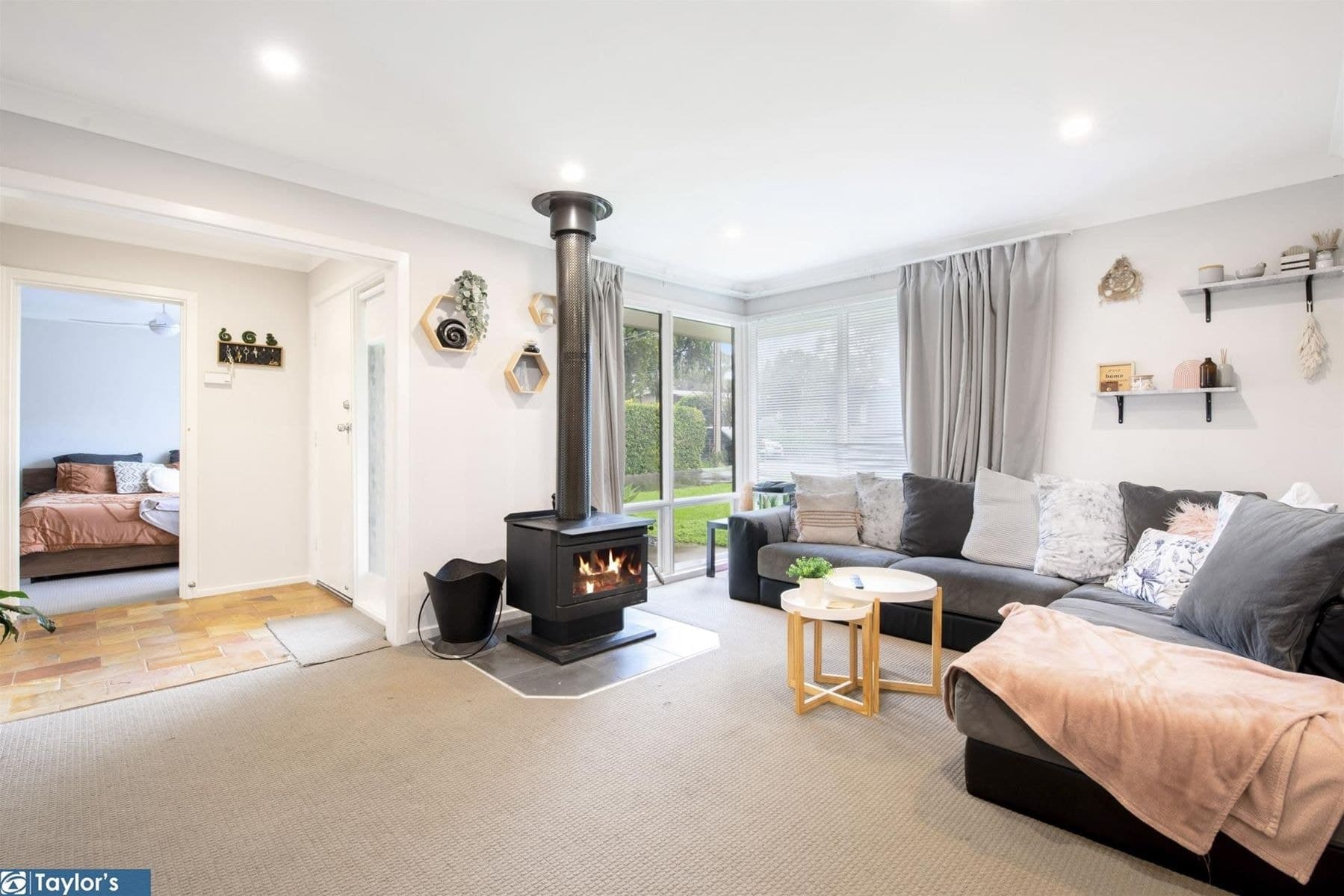 34 Kildonan Avenue, Para Vista SA 5093, Para Vista - Thumbnail 4