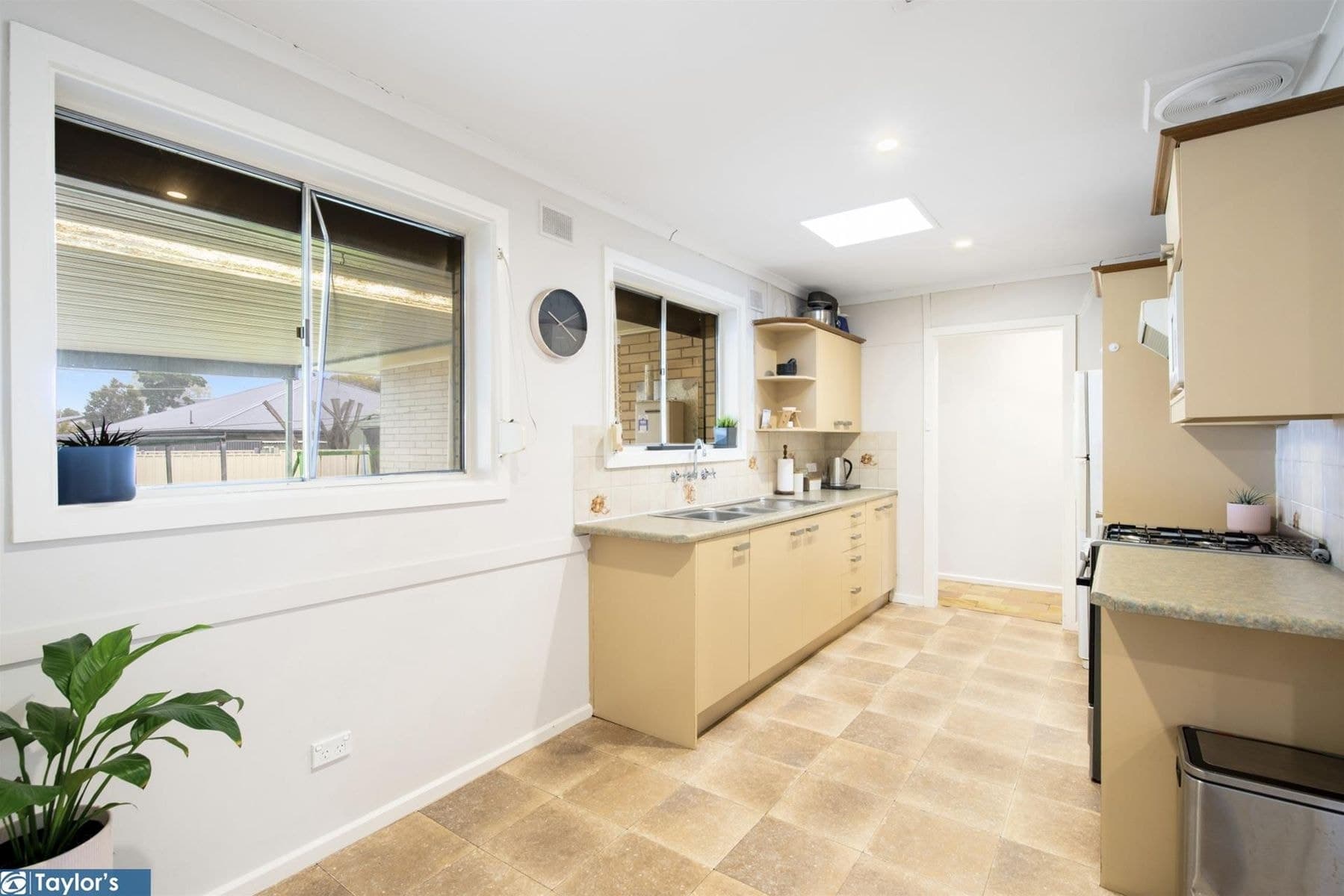 34 Kildonan Avenue, Para Vista SA 5093, Para Vista - Thumbnail 8