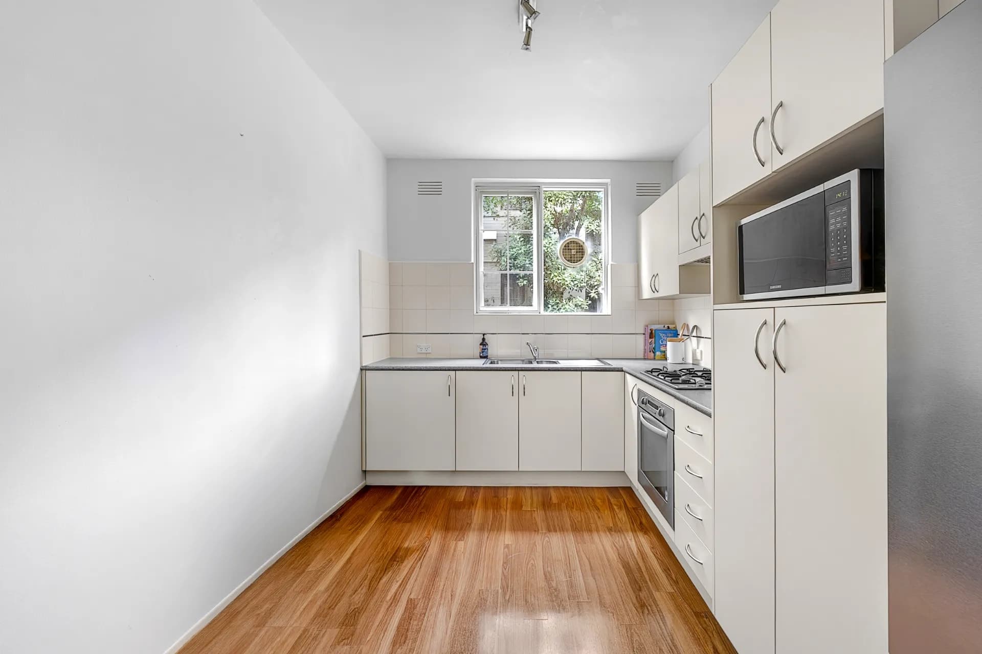 17/6-8 Avondale  Road, Armadale, VIC, Armadale - Thumbnail 3