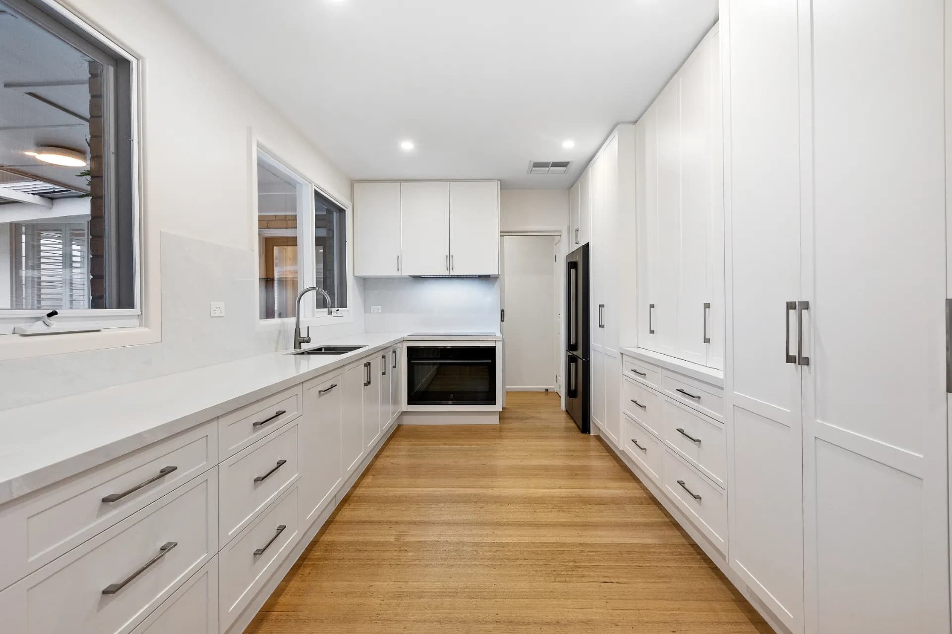 19 Torquay Avenue, Chadstone, VIC, Chadstone - Thumbnail 5