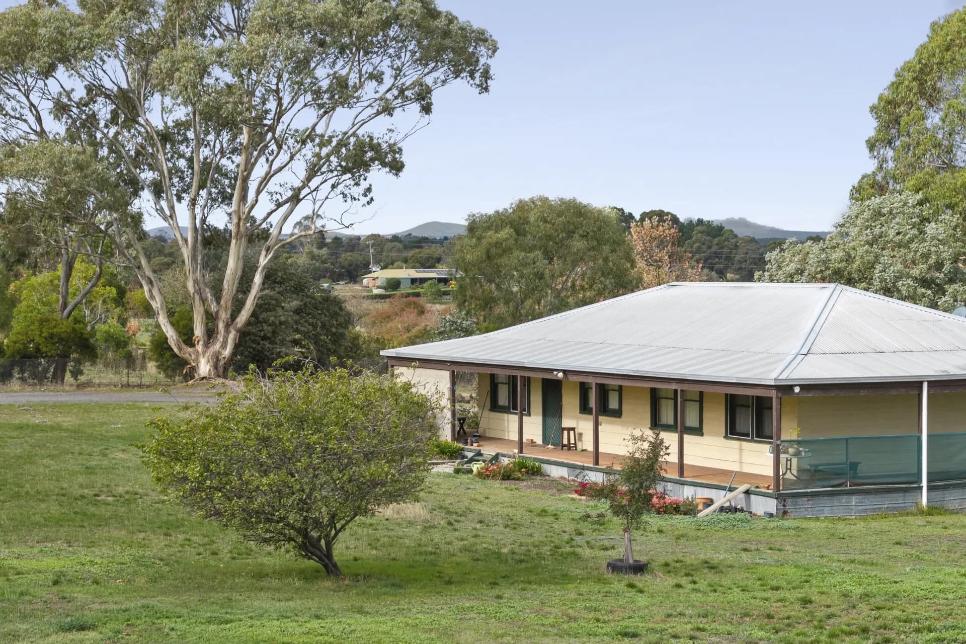 25 McDonalds Road, Clunes, VIC, Clunes - Thumbnail 2