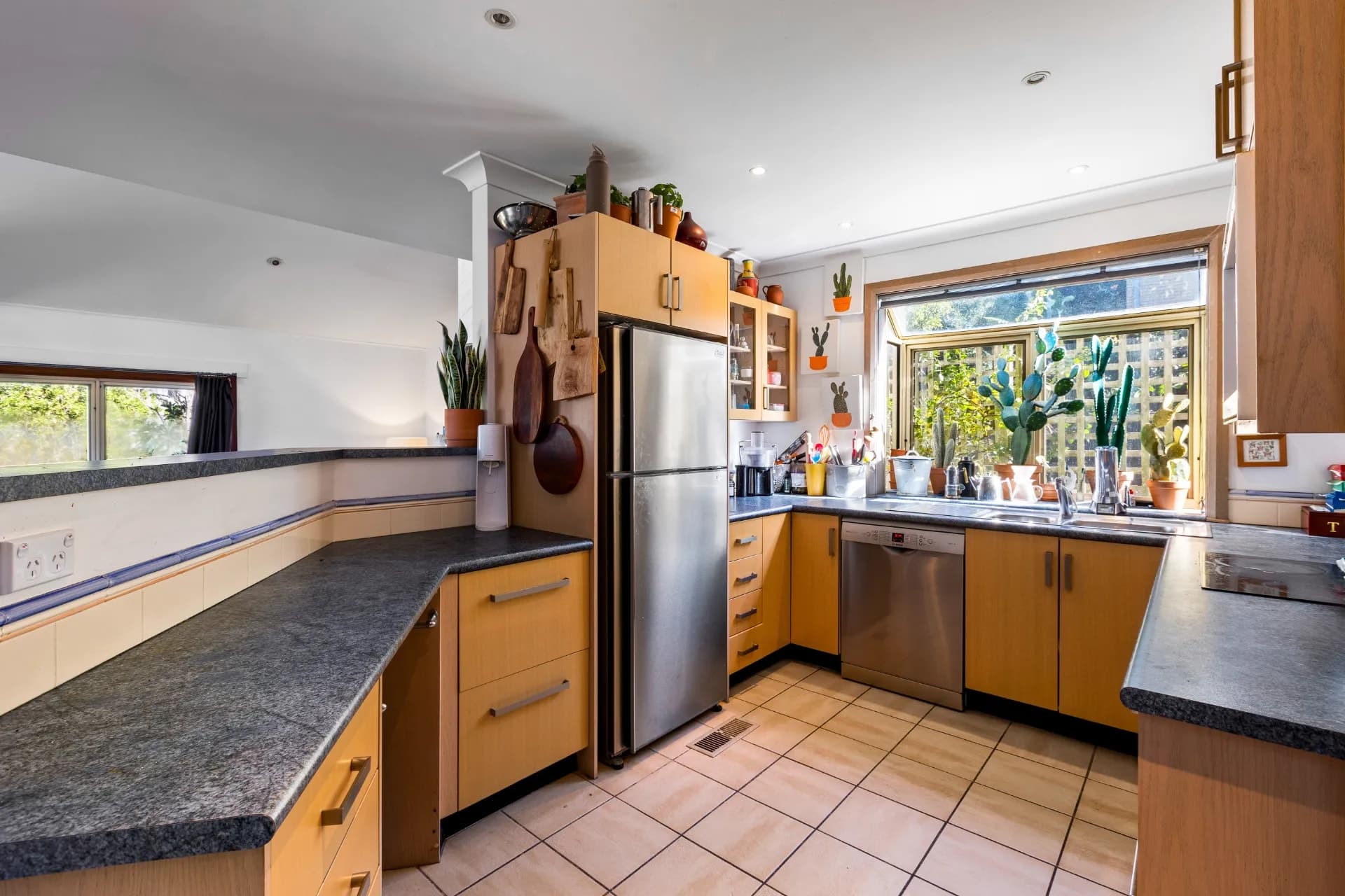 37 Cedar Street, Katoomba, NSW, Katoomba - Thumbnail 3
