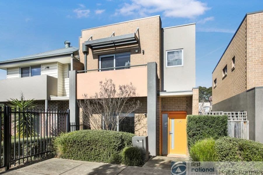 32/2 Sanoma Drive, Skye VIC 3977, Skye - Image 1