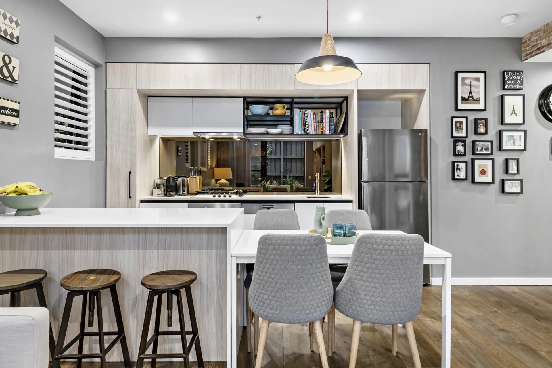 Unit 2/25 Belmont Avenue, Glen Iris, VIC, Glen Iris - Thumbnail 3