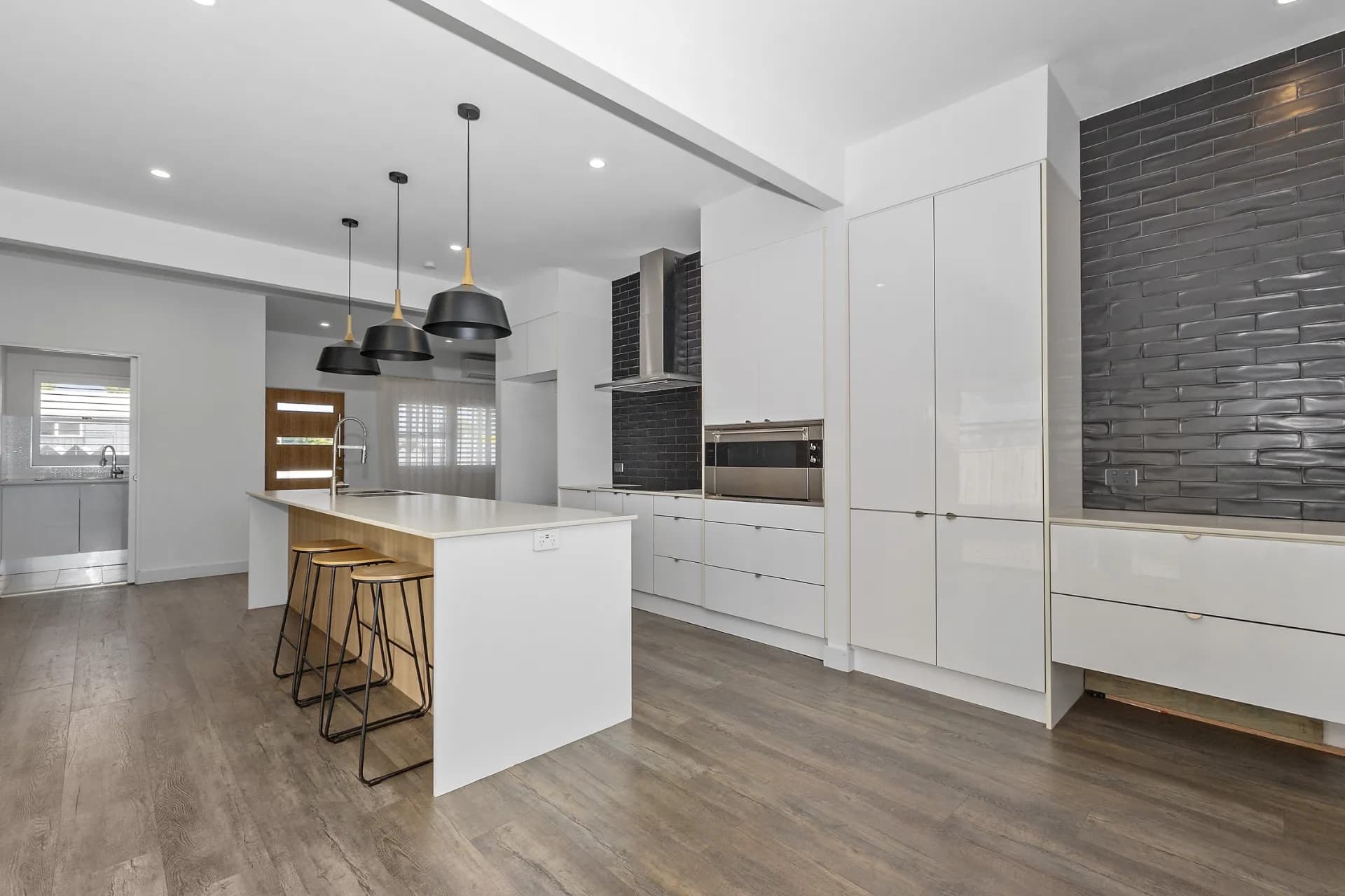 785 Pacific Highway, Belmont South, NSW, Belmont South - Thumbnail 2