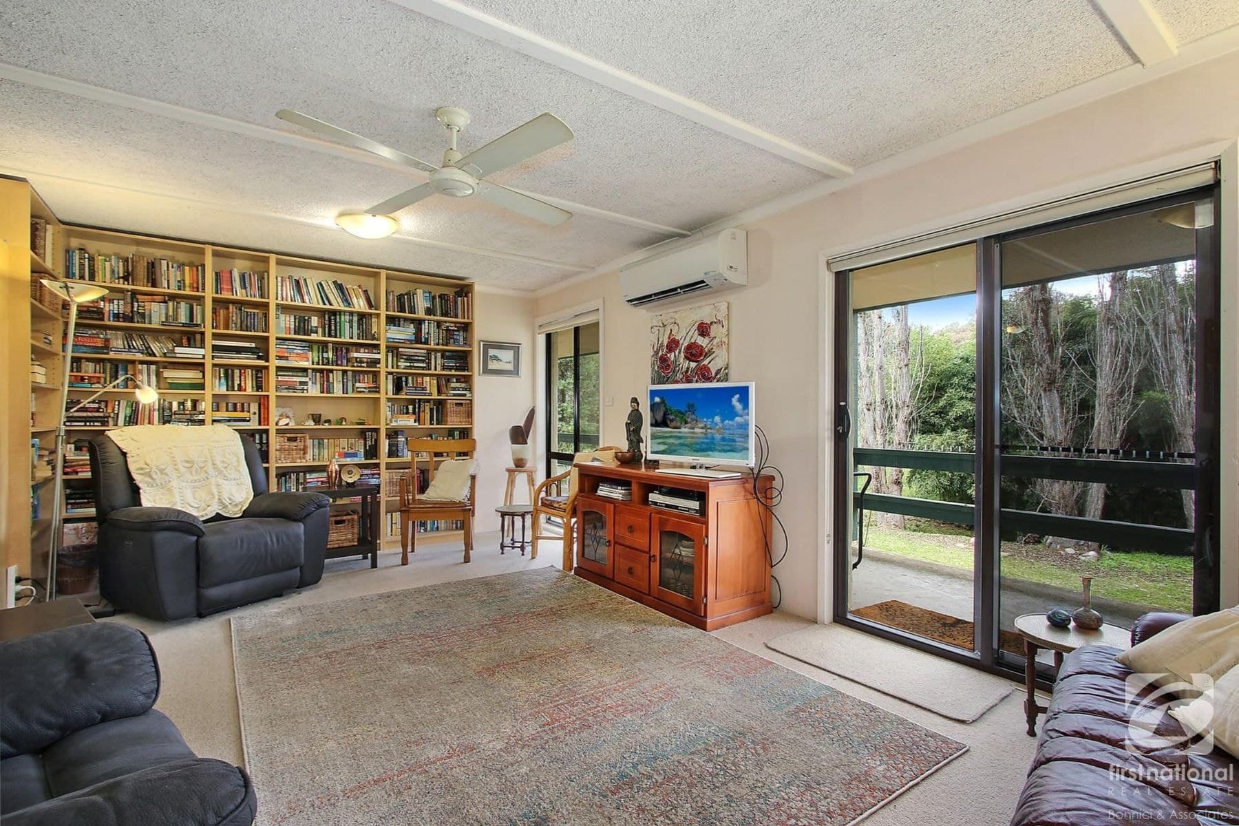74 Camp Street, Beechworth VIC 3747, Beechworth - Thumbnail 2