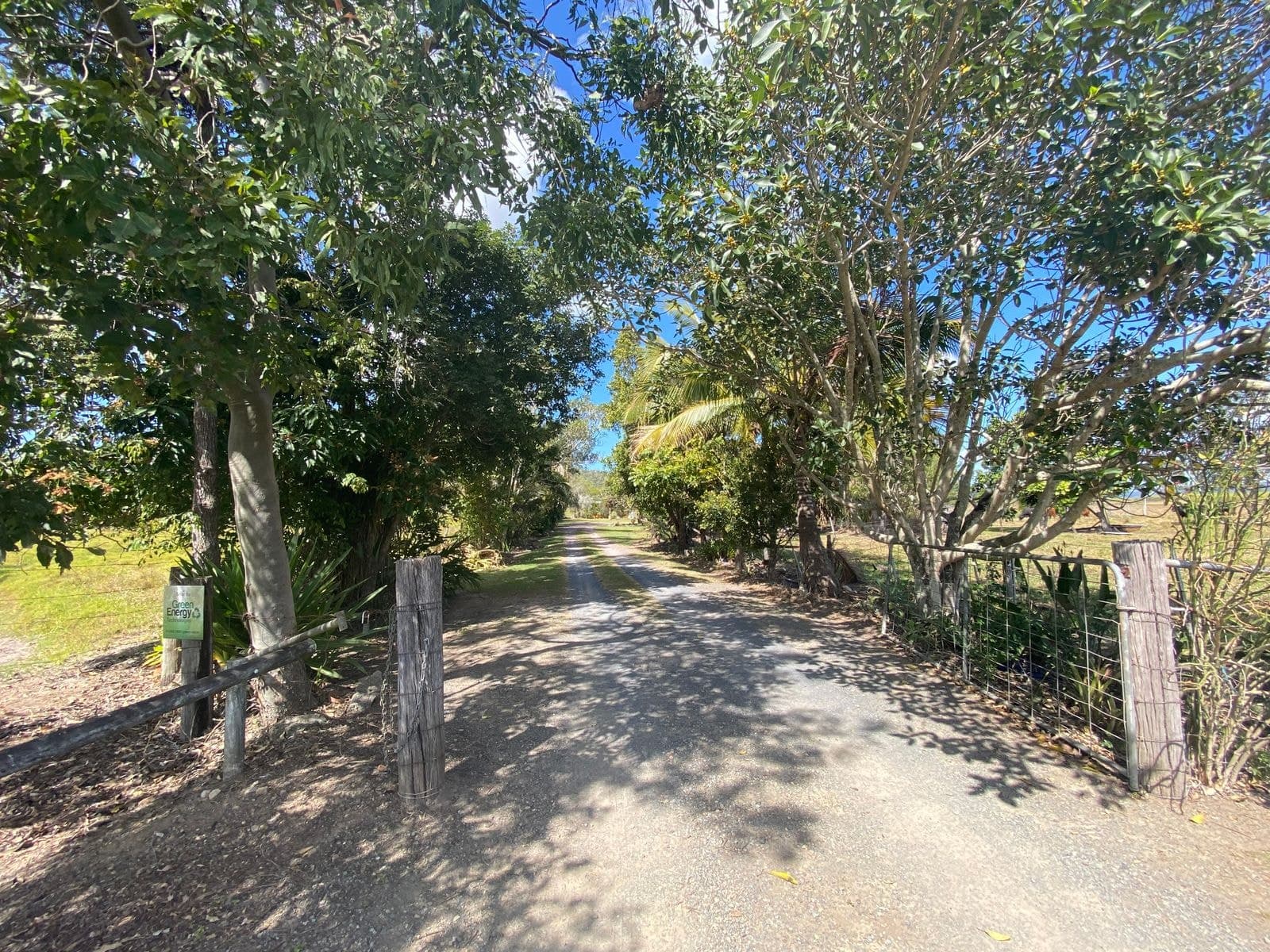 59 Huntly Road, Sarina QLD 4737, Sarina - Thumbnail 2