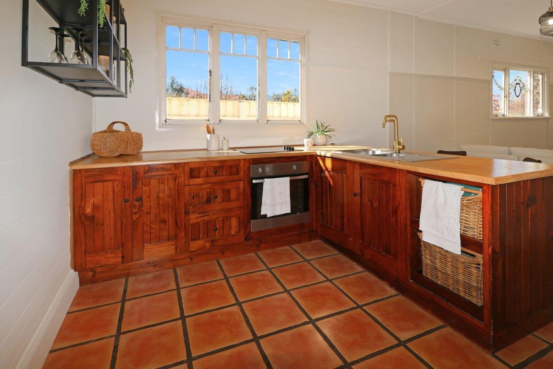 16 Healeys Lane, Glen Innes NSW 2370, Glen Innes - Thumbnail 3