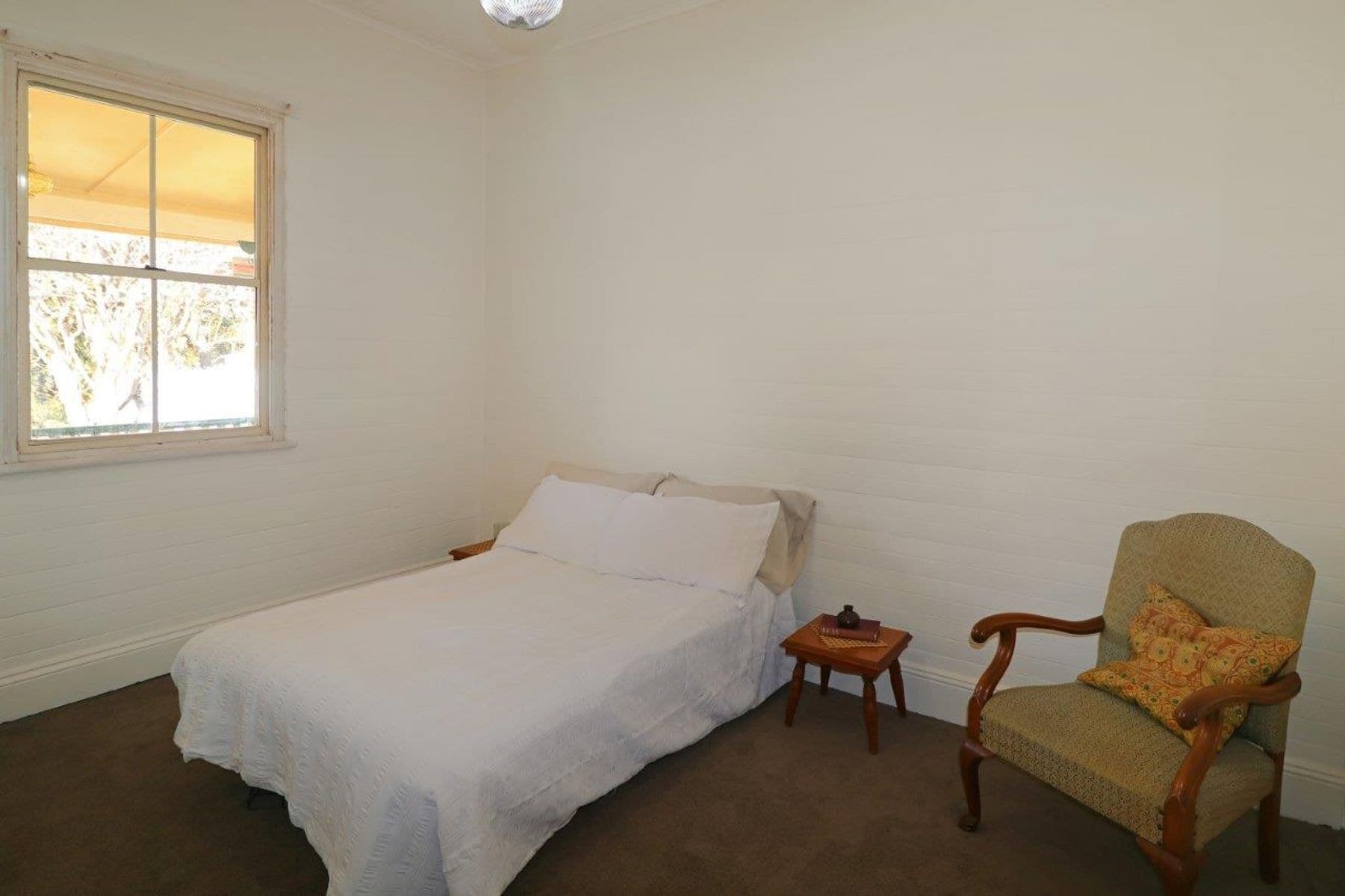 16 Healeys Lane, Glen Innes NSW 2370, Glen Innes - Thumbnail 8