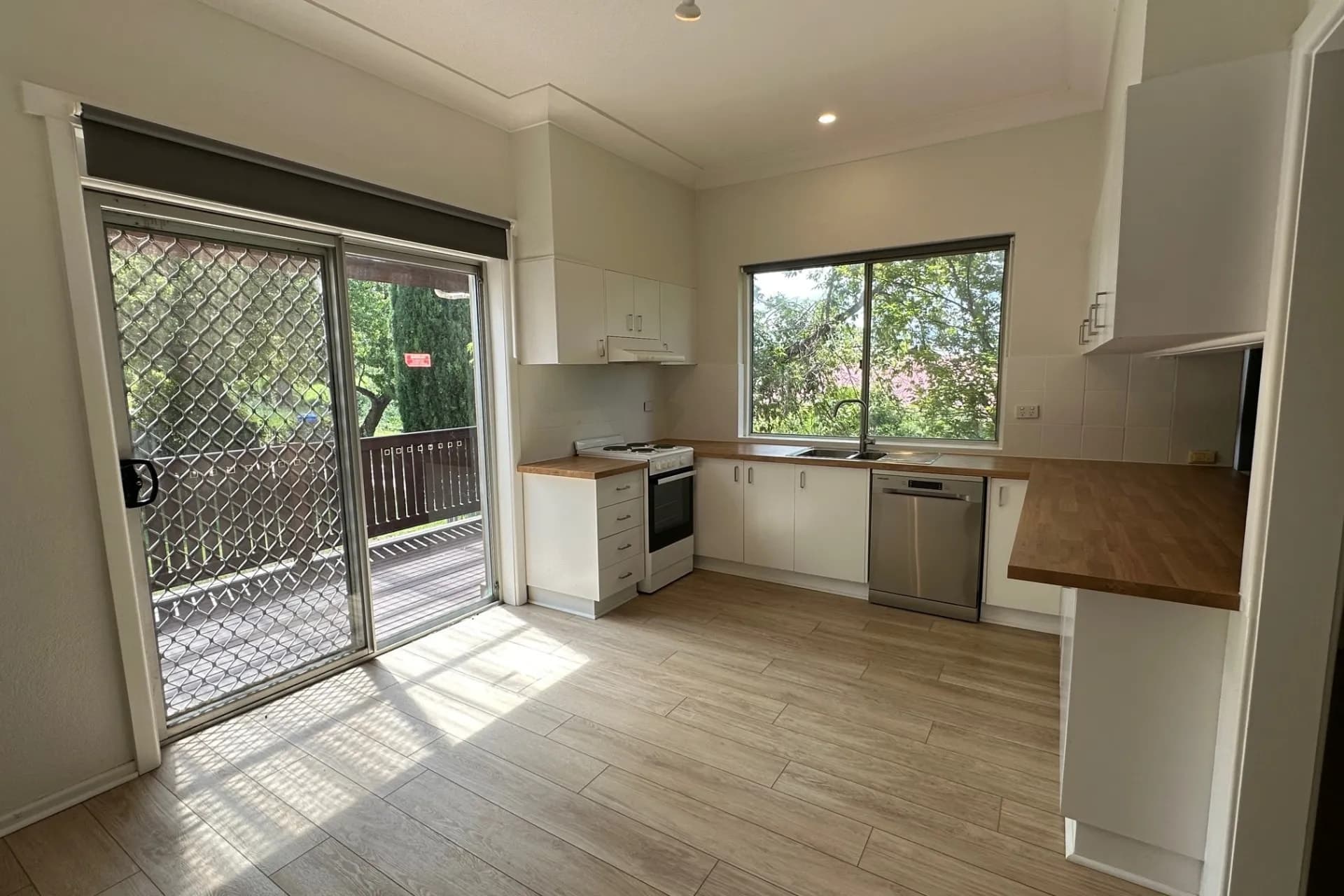 31 Bent Street, Cooma, NSW, Cooma - Thumbnail 2