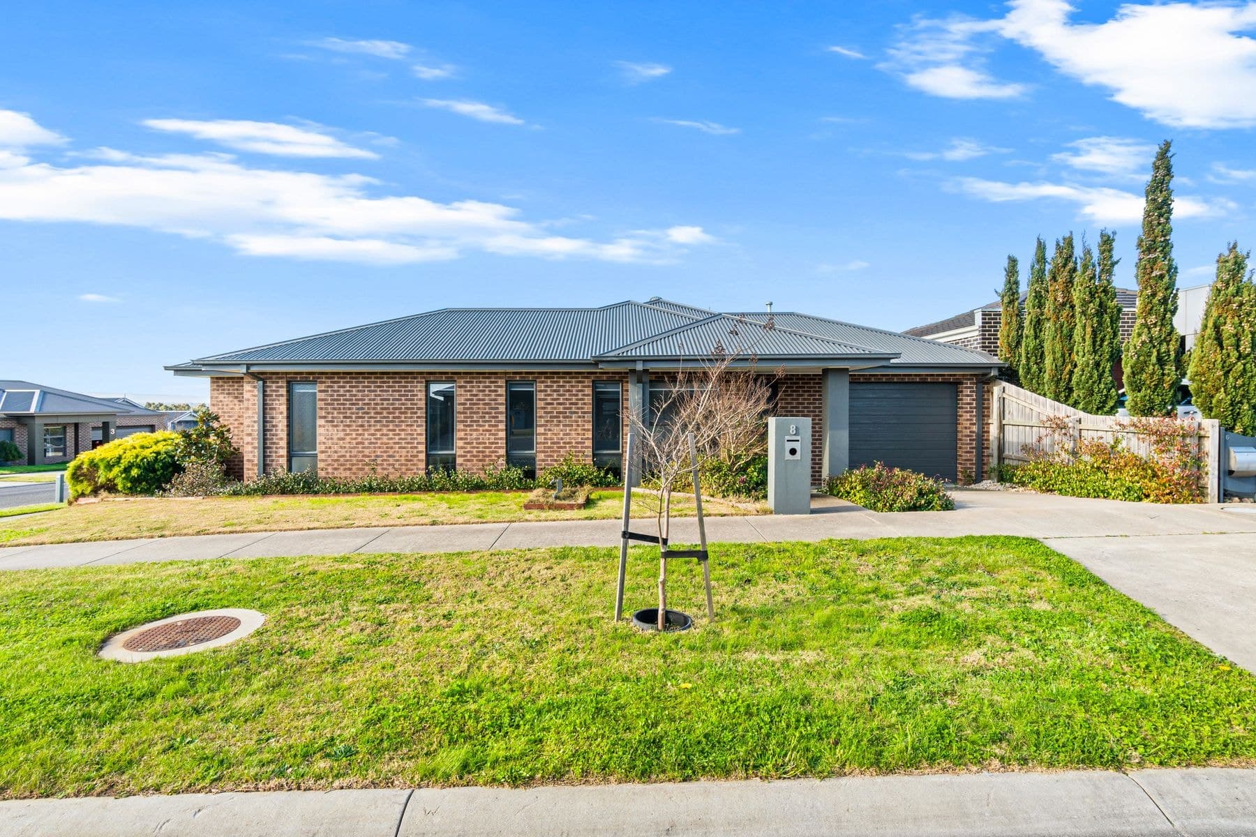 8 Balmoral Place, Traralgon VIC 3844, Traralgon - Thumbnail 2