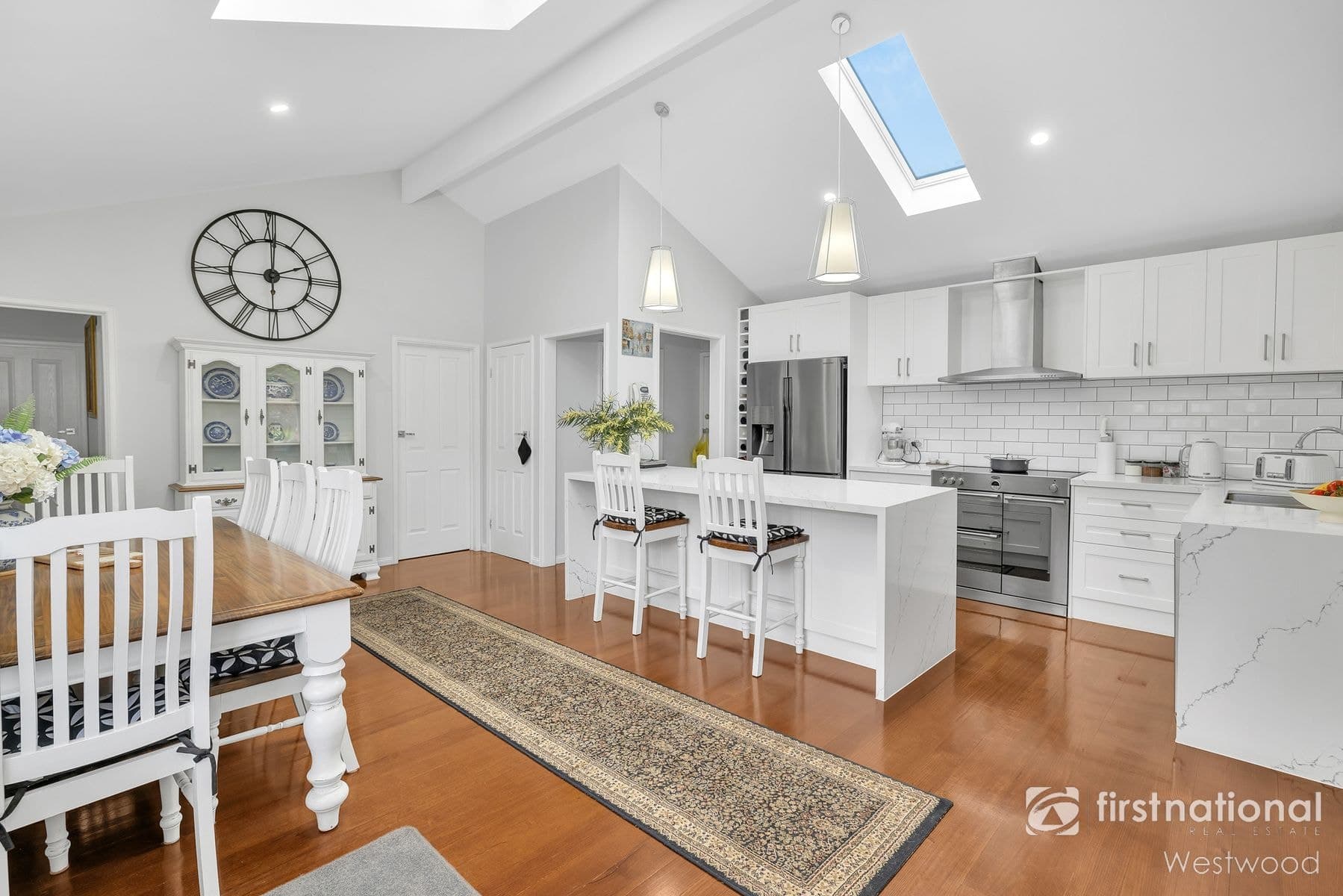 27 Thompson Court, Werribee VIC 3030, Werribee - Thumbnail 4