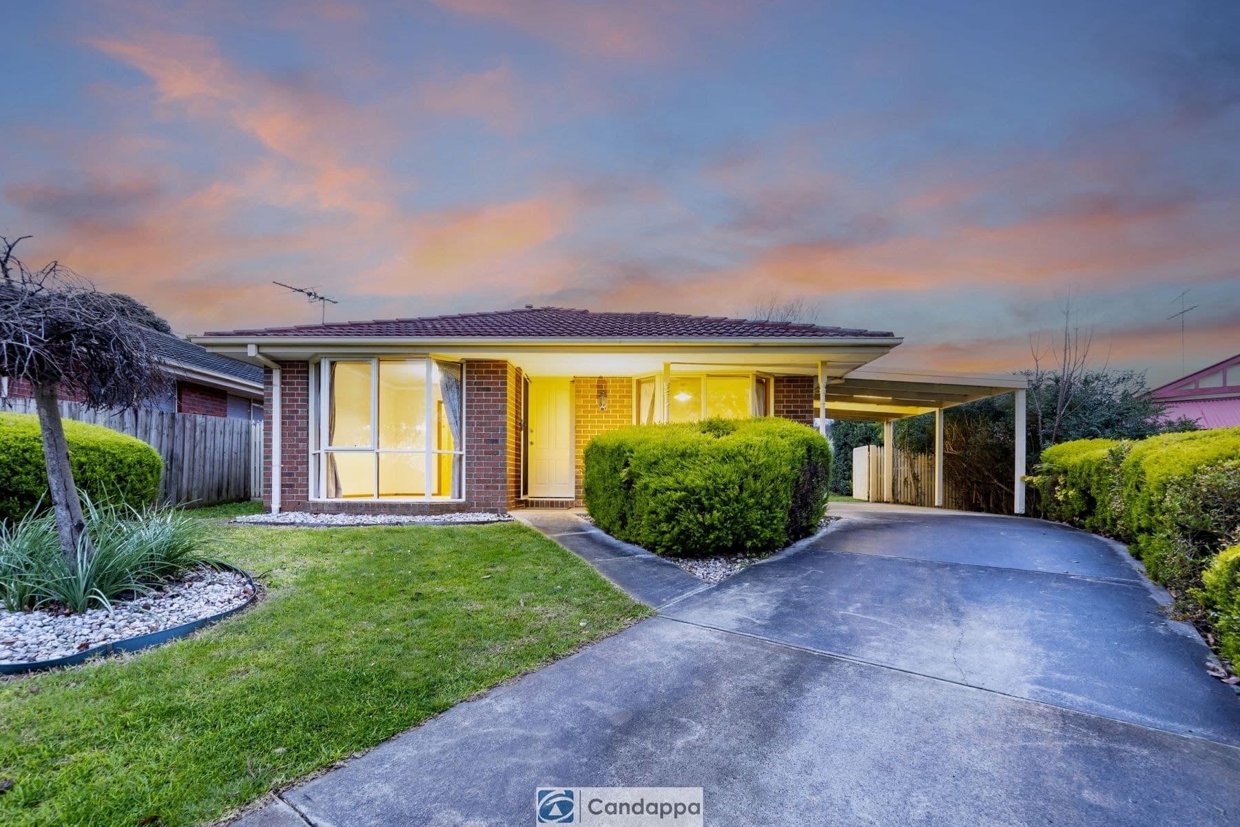 6 Flax Mill Close, Drouin VIC 3818, Drouin - Image 1