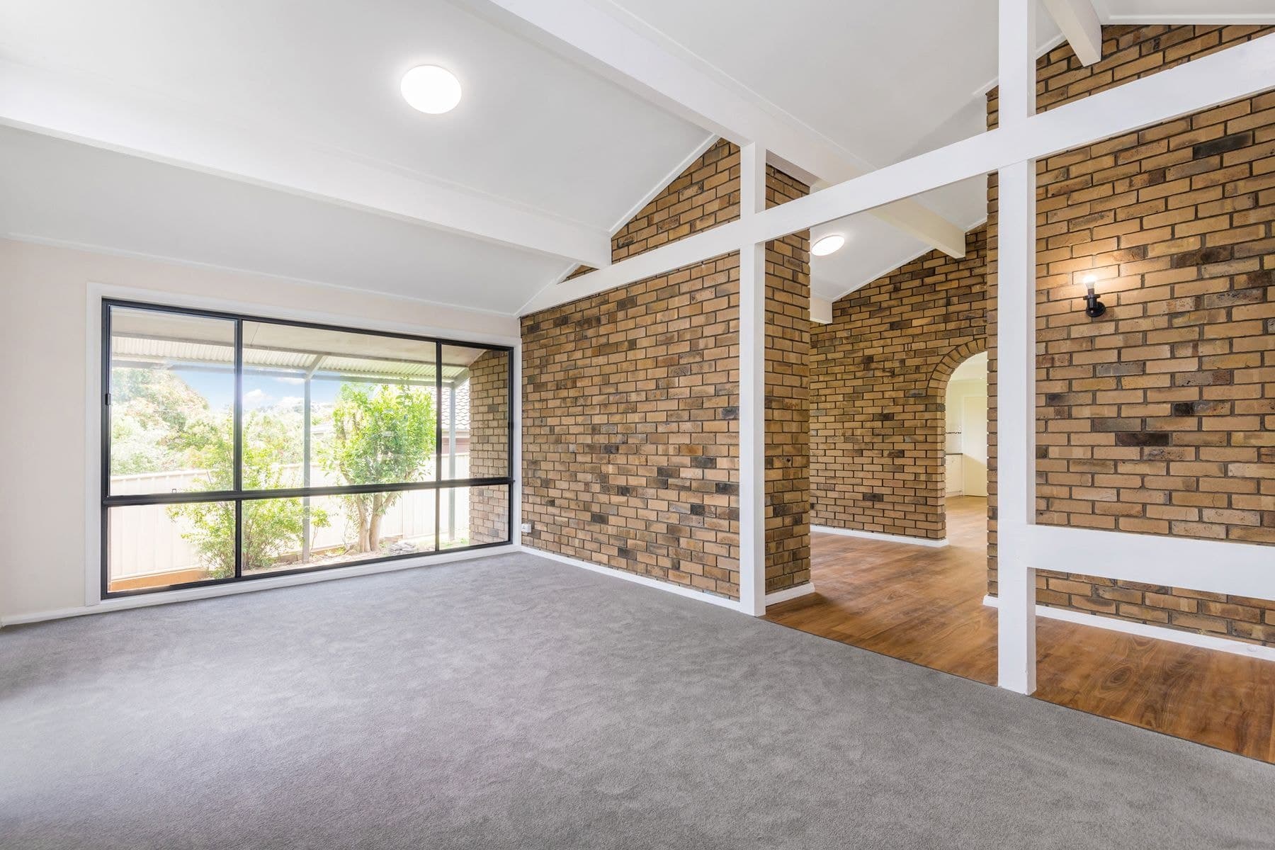 9 Willow Drive, Kennington, VIC 3550, Kennington - Thumbnail 2