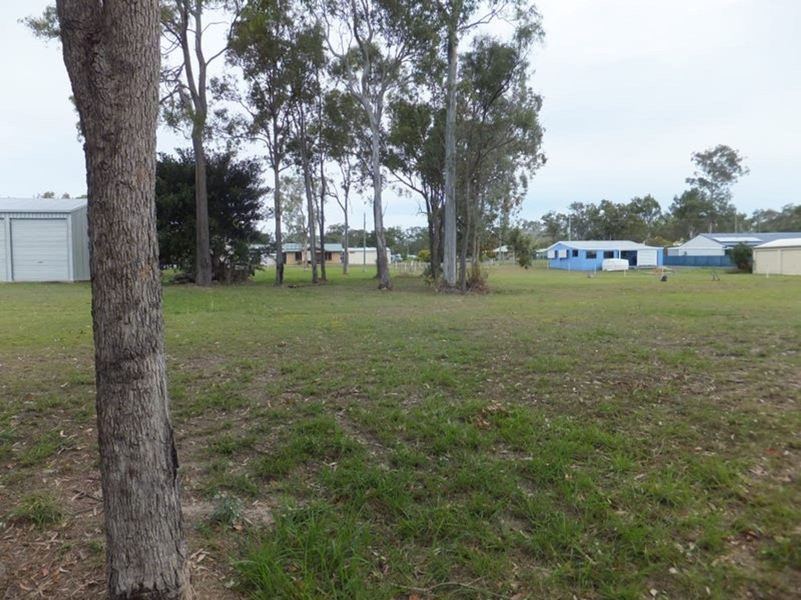 27 Powers Street, Buxton QLD 4660, Buxton - Thumbnail 2