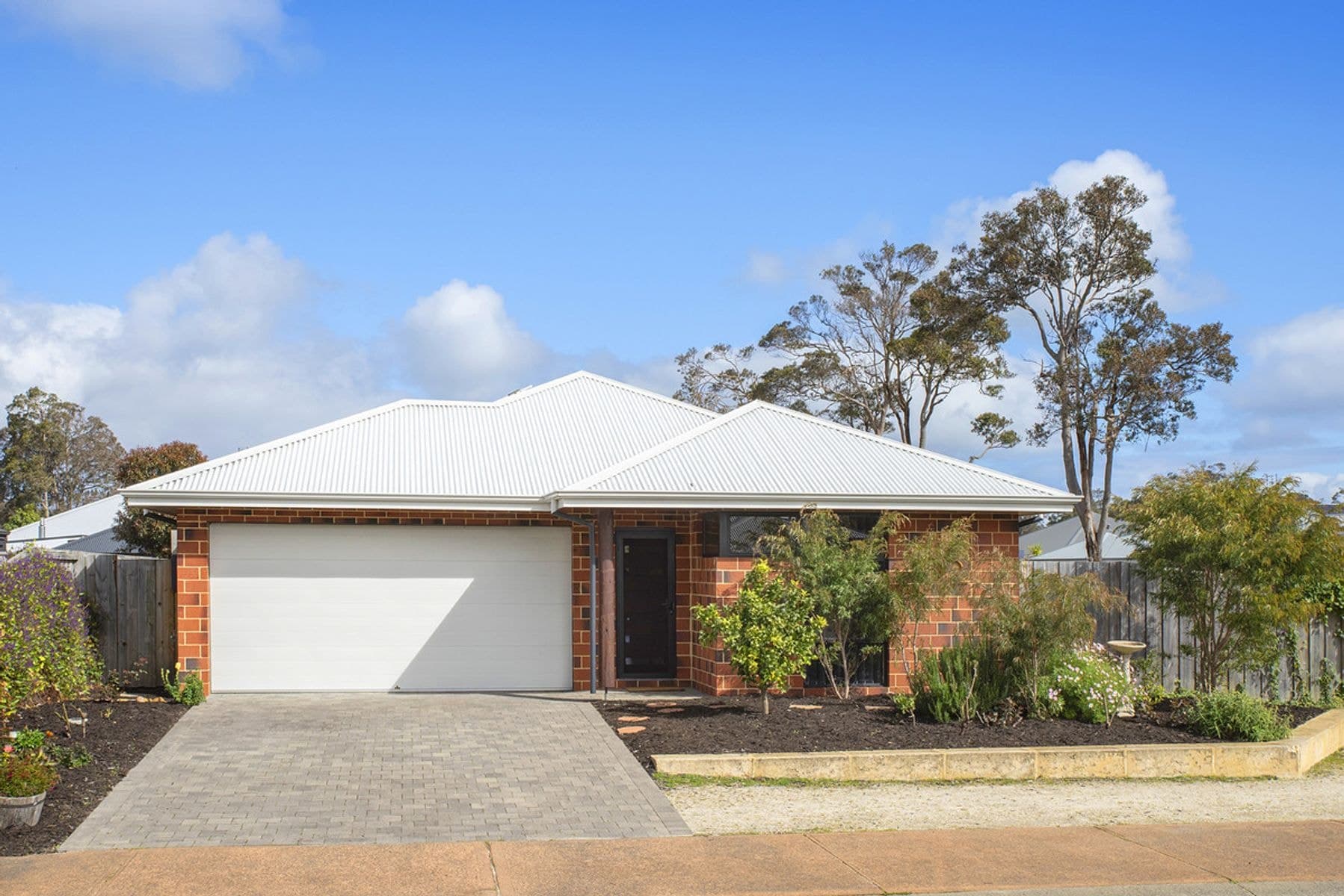 6 Chenin Street, Cowaramup WA 6284, Cowaramup - Thumbnail 2