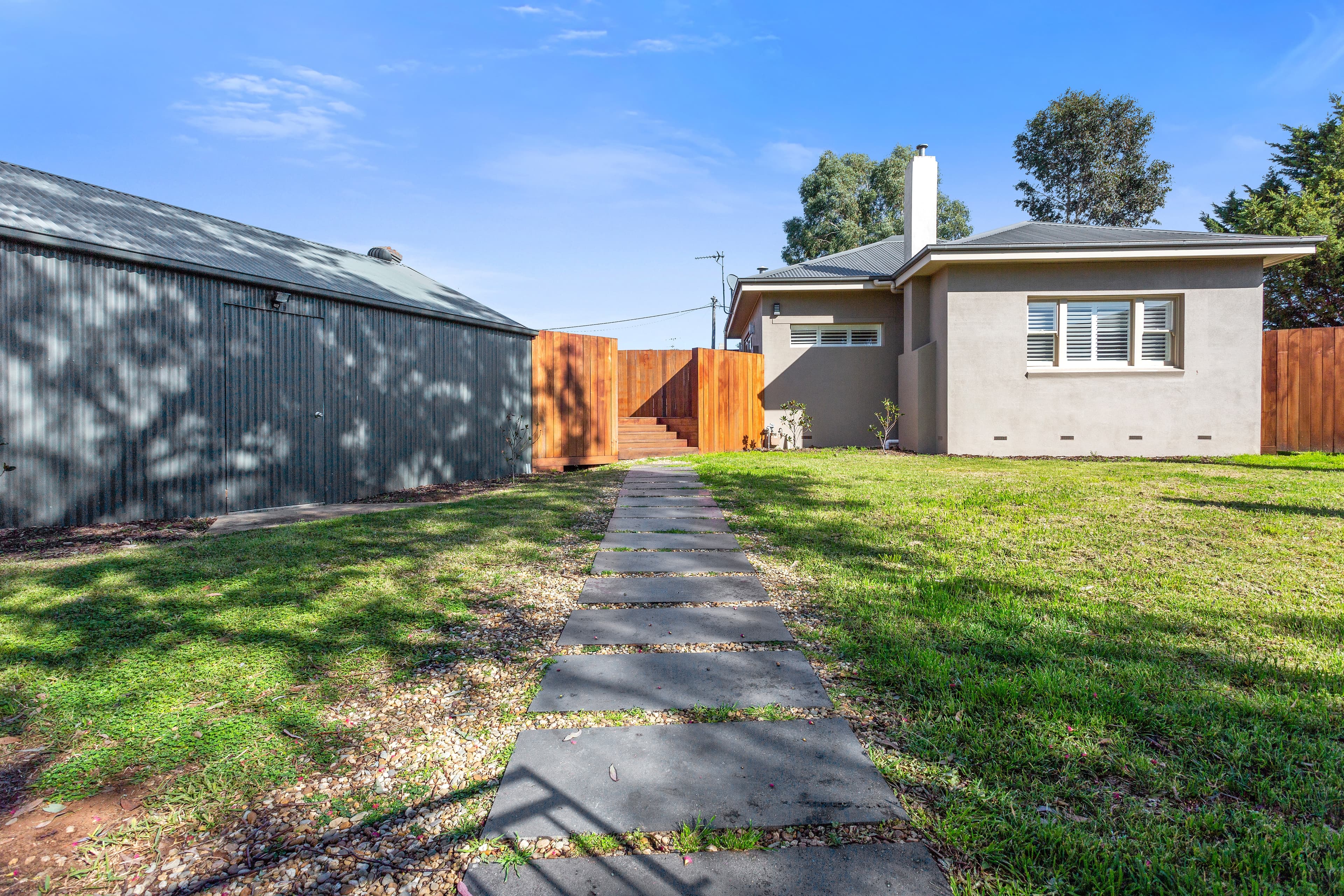 15 Brougham Street, Bendigo VIC 3550, Bendigo - Thumbnail 2