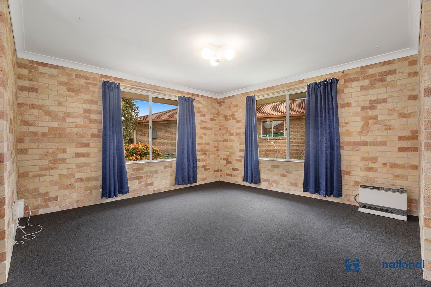 1 & 2/17 Jayne Close, Armidale NSW 2350, Armidale - Thumbnail 2