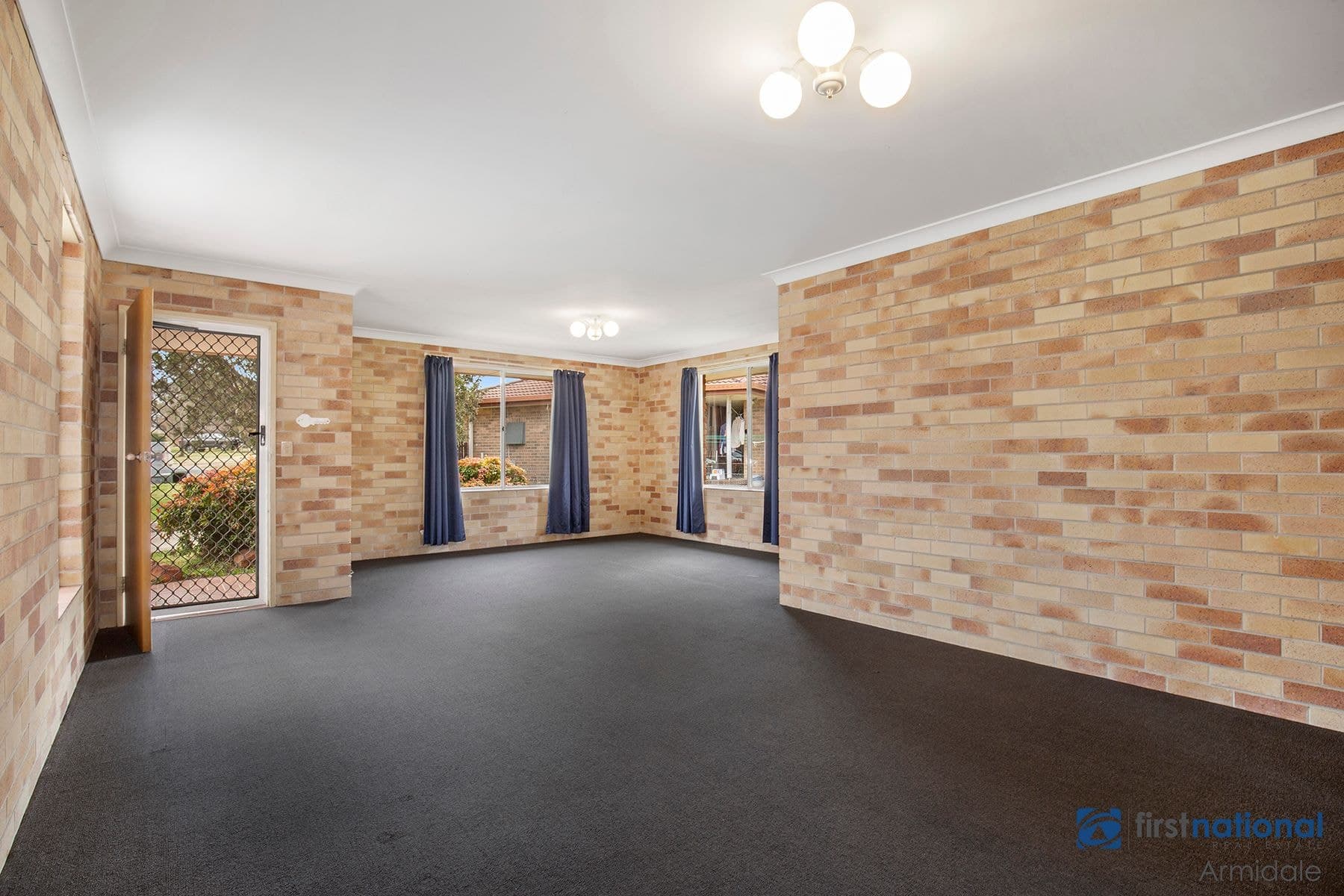 1 & 2/17 Jayne Close, Armidale NSW 2350, Armidale - Thumbnail 3