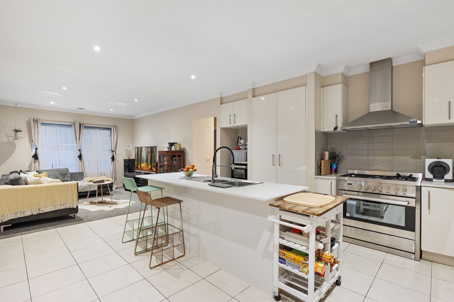 11 Imperial Court, California Gully VIC 3556, California Gully - Thumbnail 2