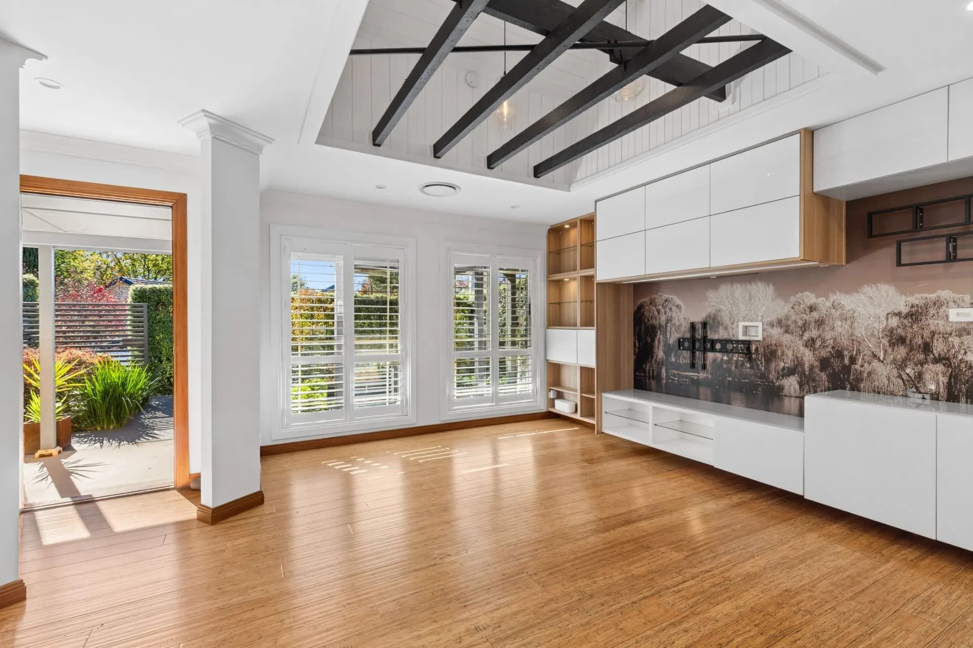 2 Bareena Street, Narrabundah, ACT, Narrabundah - Thumbnail 2