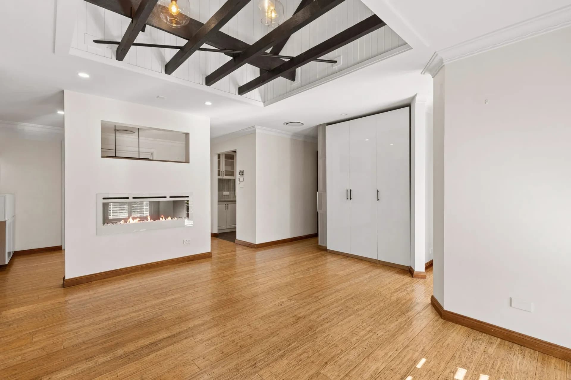 2 Bareena Street, Narrabundah, ACT, Narrabundah - Thumbnail 3