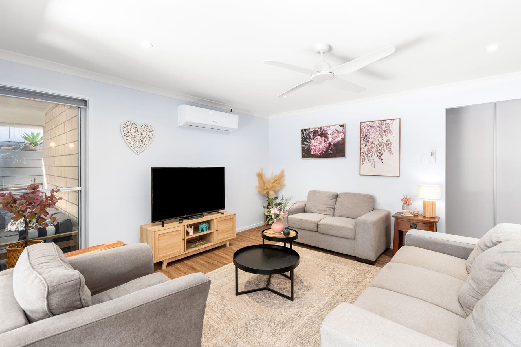 10 Regent Place, Burnside QLD 4560, Burnside - Thumbnail 4