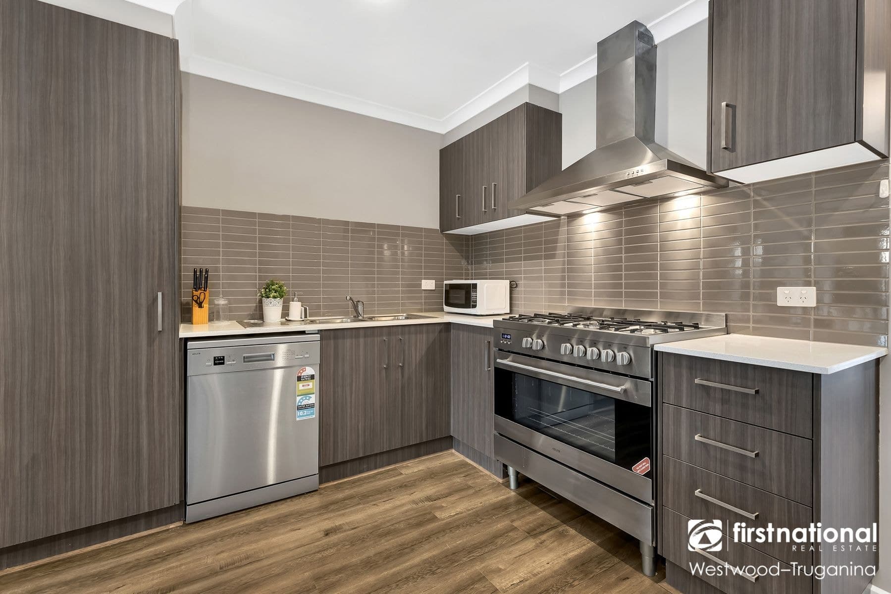14 Pellets Road, Wyndham Vale VIC 3024, Wyndham Vale - Thumbnail 4