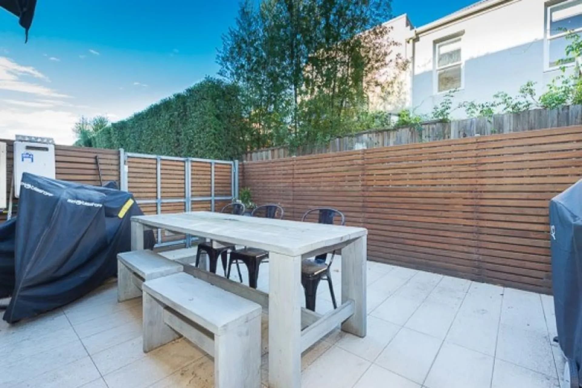 Unit 2/272 Nott Street, Port Melbourne, VIC, Port Melbourne - Thumbnail 2