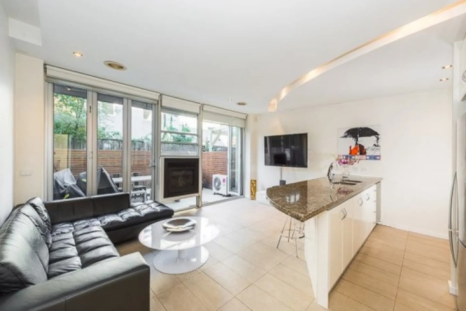 Unit 2/272 Nott Street, Port Melbourne, VIC, Port Melbourne - Thumbnail 3