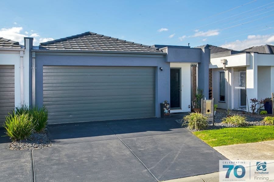 22 Woodright Circuit, Cranbourne VIC 3977, Cranbourne - Image 1
