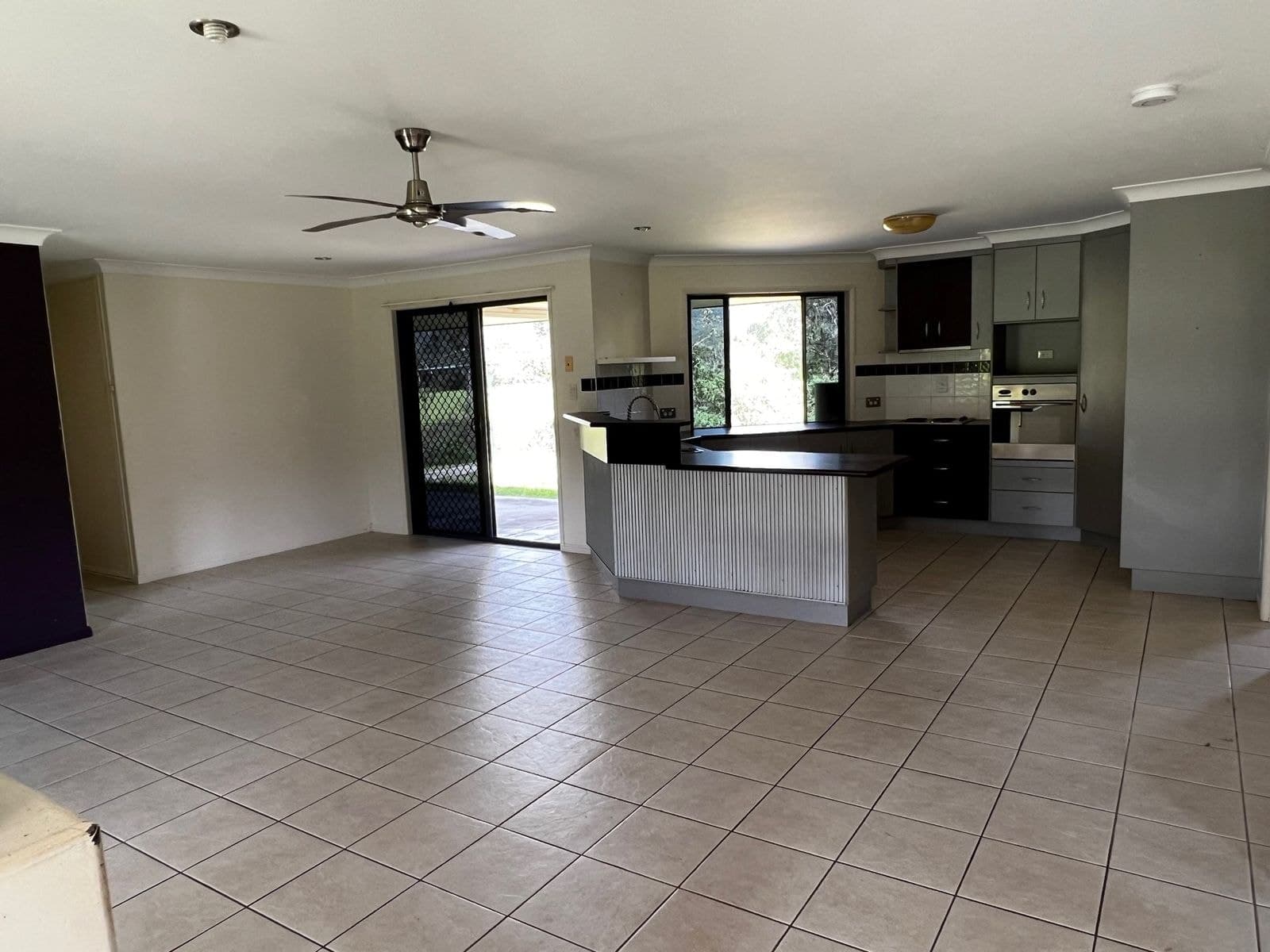 45 Langdon Road, Sarina QLD 4737, Sarina - Thumbnail 5