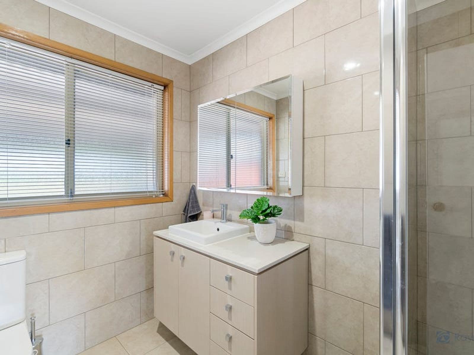 19 Atkinson Street, Ballan VIC 3342, Ballan - Thumbnail 5