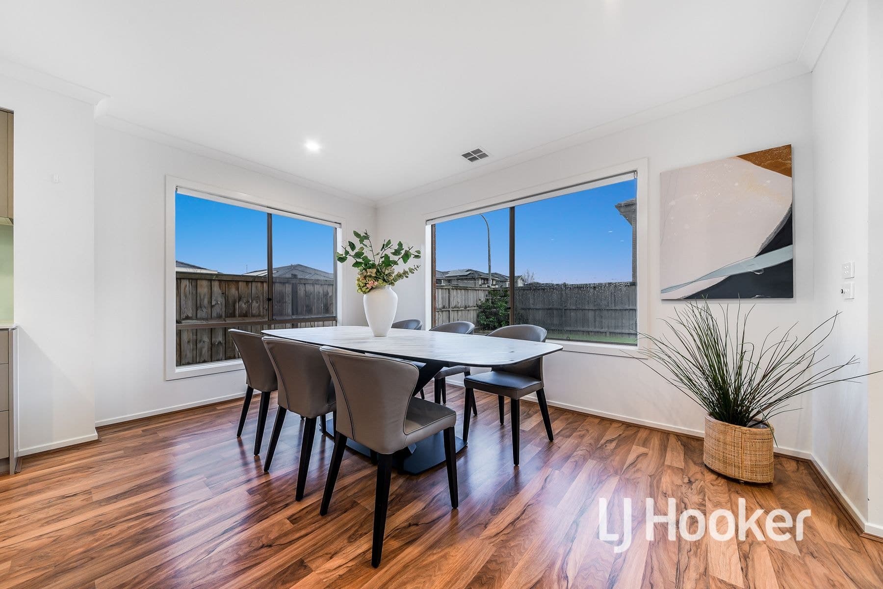 62 Warmbrunn Crescent, Berwick VIC 3806, Berwick - Thumbnail 5