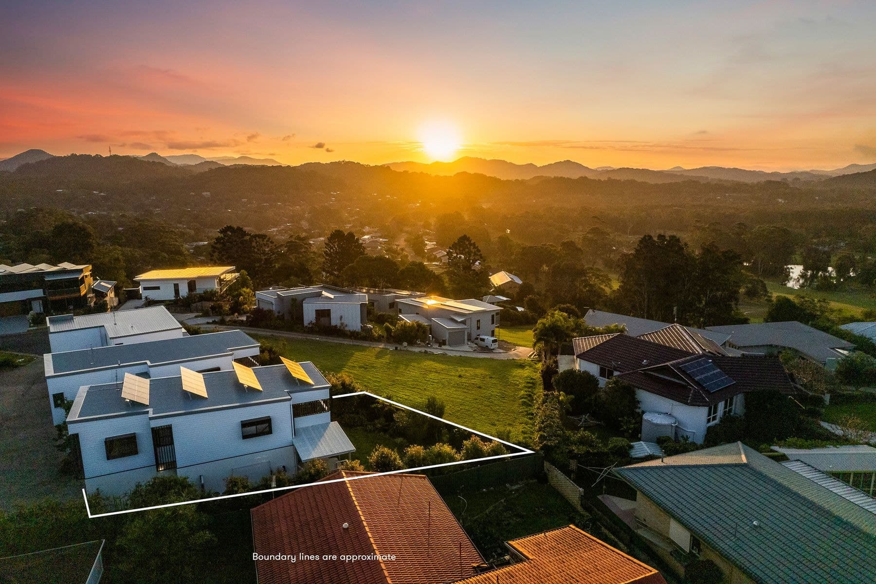 3/4-6 Roundhouse Place, Ocean Shores NSW 2483, Ocean Shores - Thumbnail 2