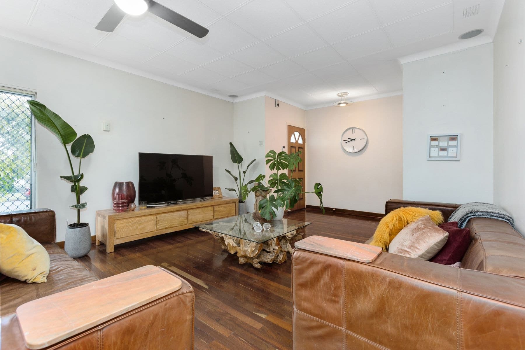 4 Gough Place, Booragoon WA 6154, Booragoon - Thumbnail 2