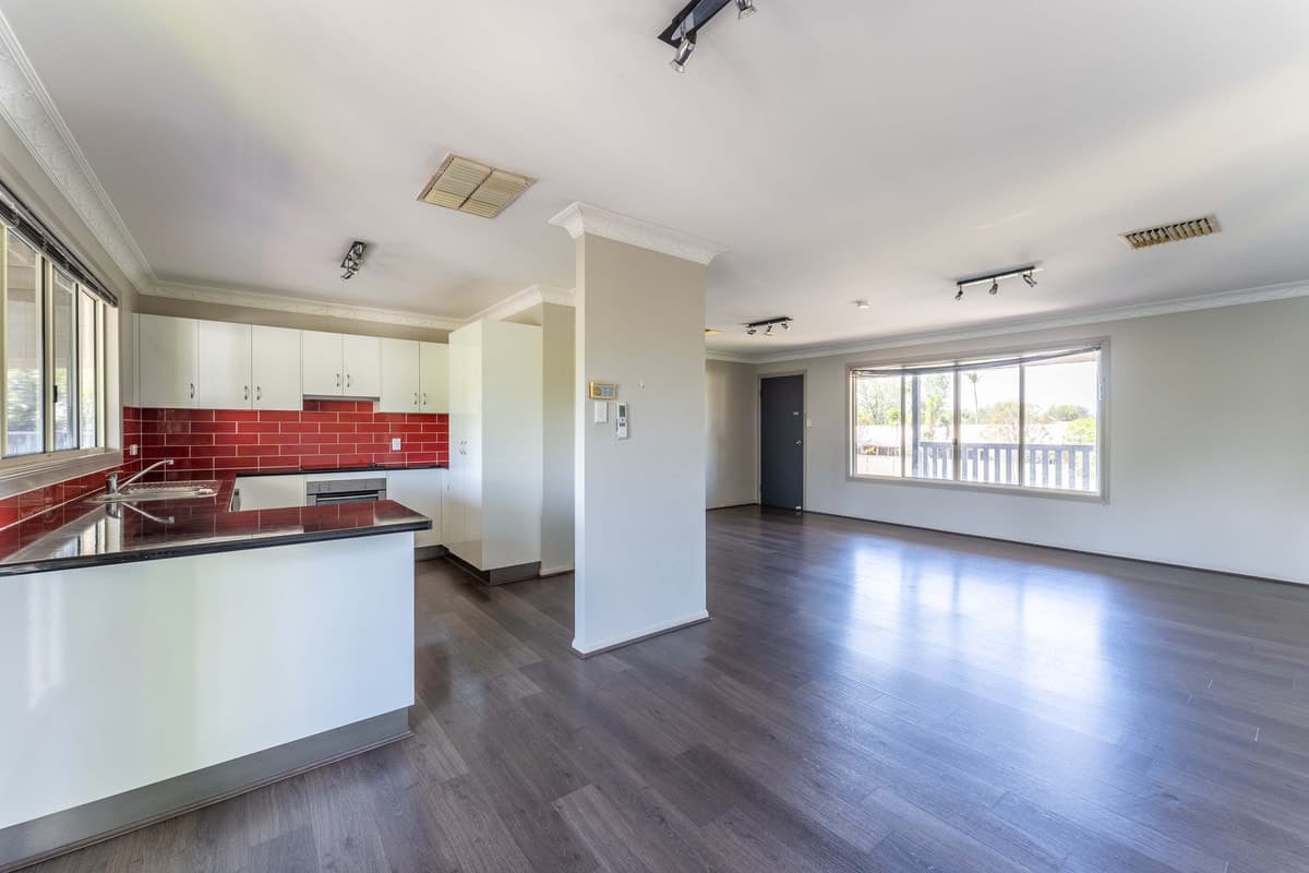 4 Waldby Court, Emerald QLD 4720, Emerald - Thumbnail 6